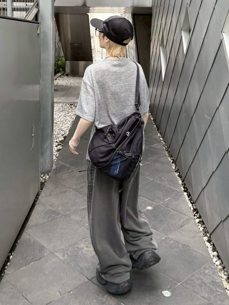 受注制【nmtc +】spray desing tee (2color)