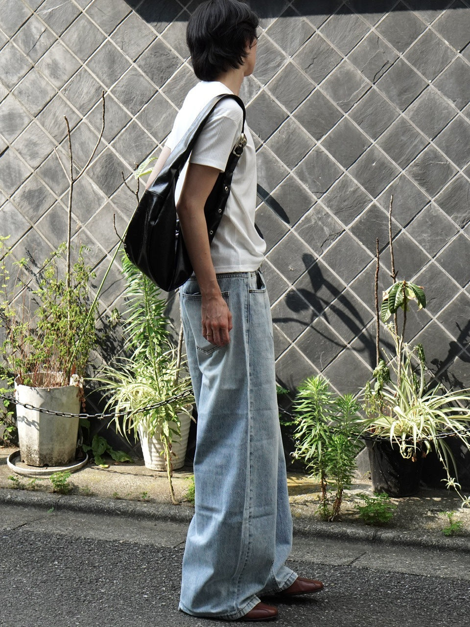 東京店WEB限定受注制【Chikashitsu +】cropped rib knit tee (3color)