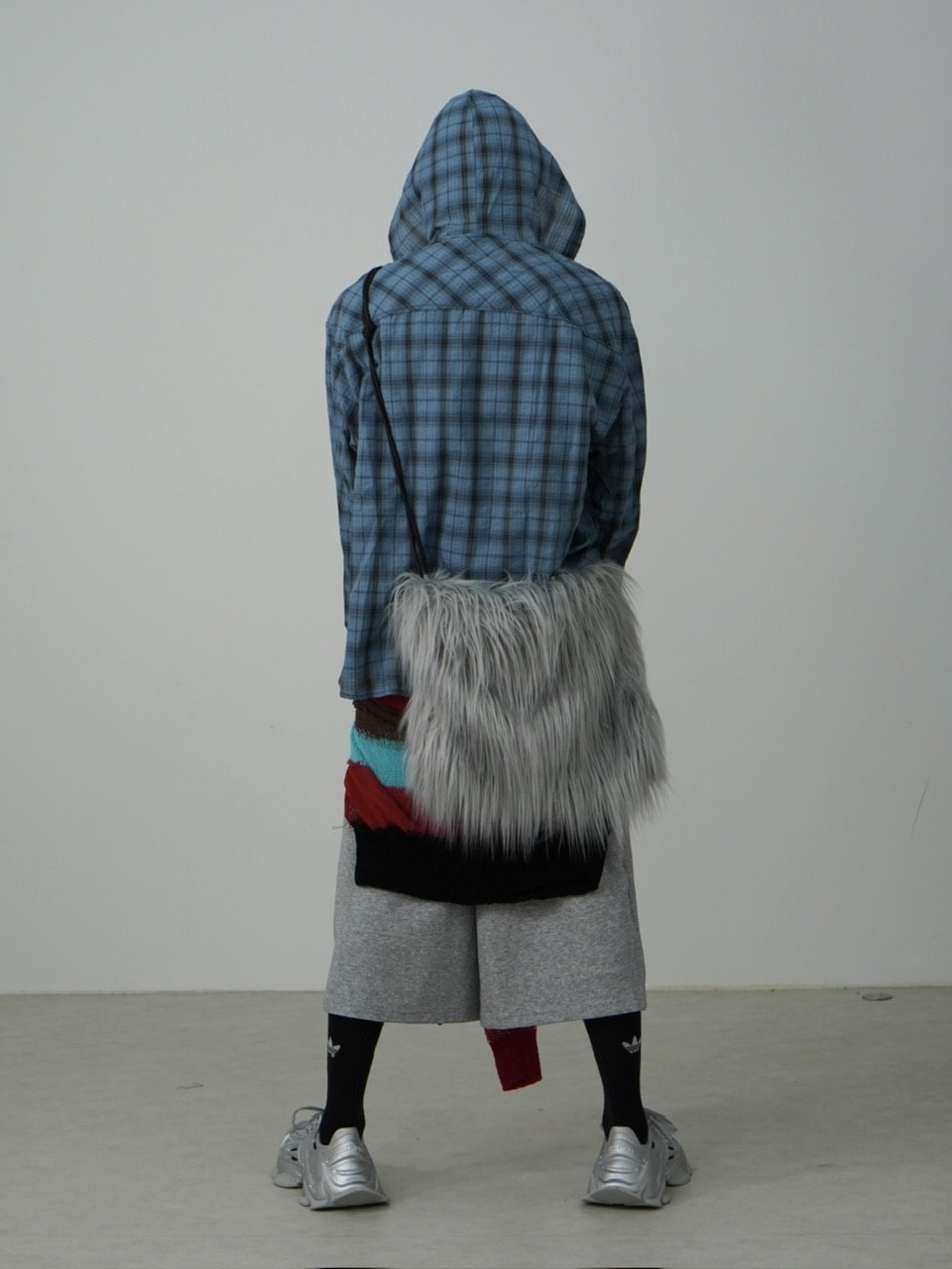 国際配送【Nerd out XU】straight loose sweat shorts (2color) / 【ナードアウトエックスユー】ストレートルーズワイドスウェットハーフパンツ