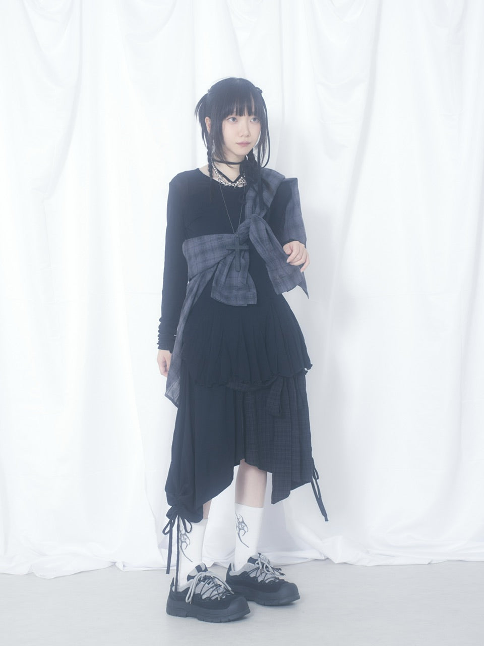 国際配送【Nerd out XU】docking ribbon check asymmetry skirt