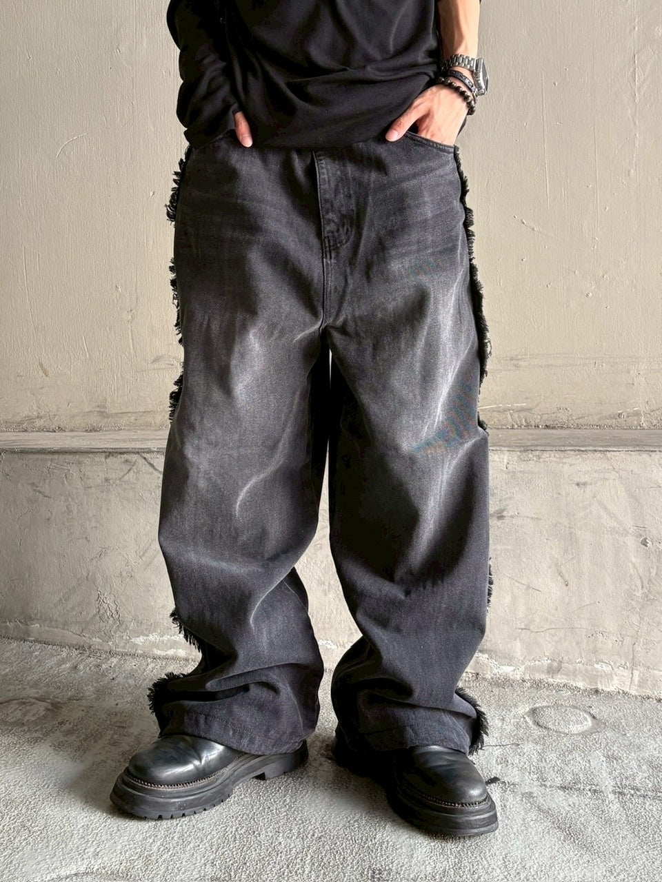 大阪店WEB限定受注制【Chikashitsu +】 fringe wide denim pants / 【チカシツプラス】フリンジワイドデニムパンツ