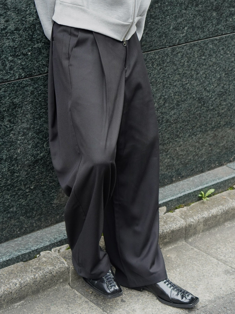 東京店WEB限定受注制【Chikashitsu +】wide tuck drape slacks / 【チカシツプラス】ワイドタックドレープスラックス (2color)