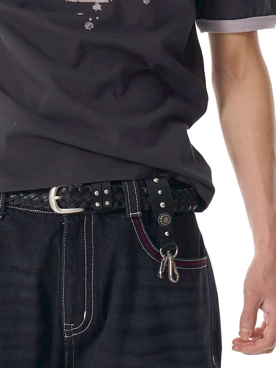 【AAKAM】Antique Circle Studded Leather Keyring