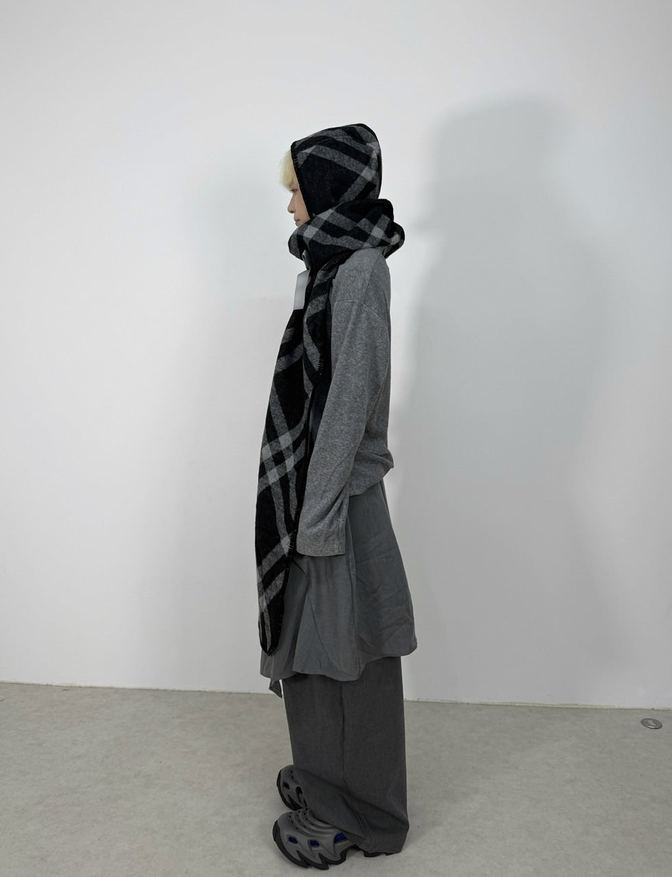 【Nerd out XU】side tuck slacks / 【ナードアウトエックスユー】サイドタックスラックス (2color)