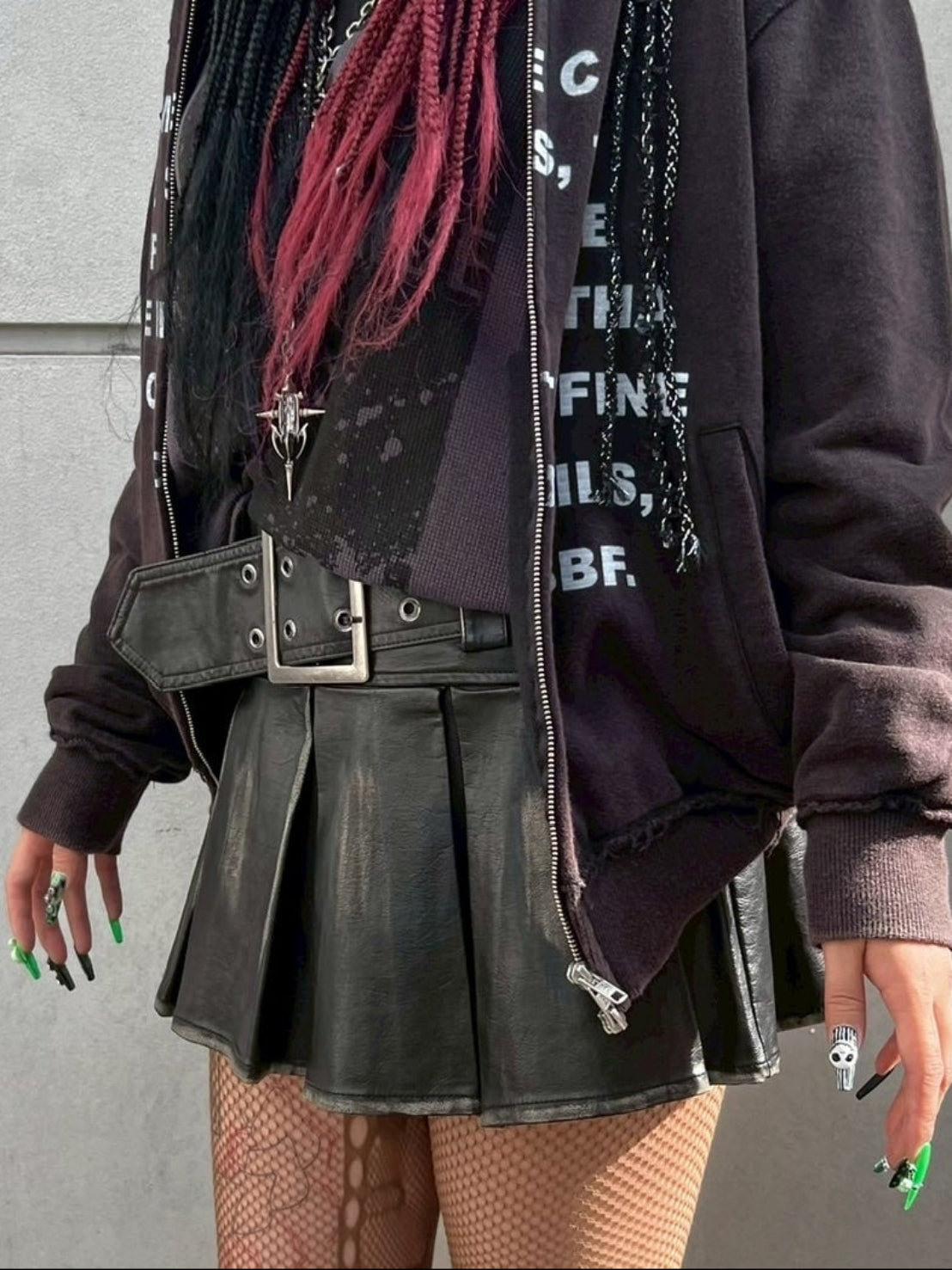 【Never mind the XU】belt pleats leather skirt / 【ネバーマインドザエックスユー】ベルト付きプリーツレザーミニスカート (2color)