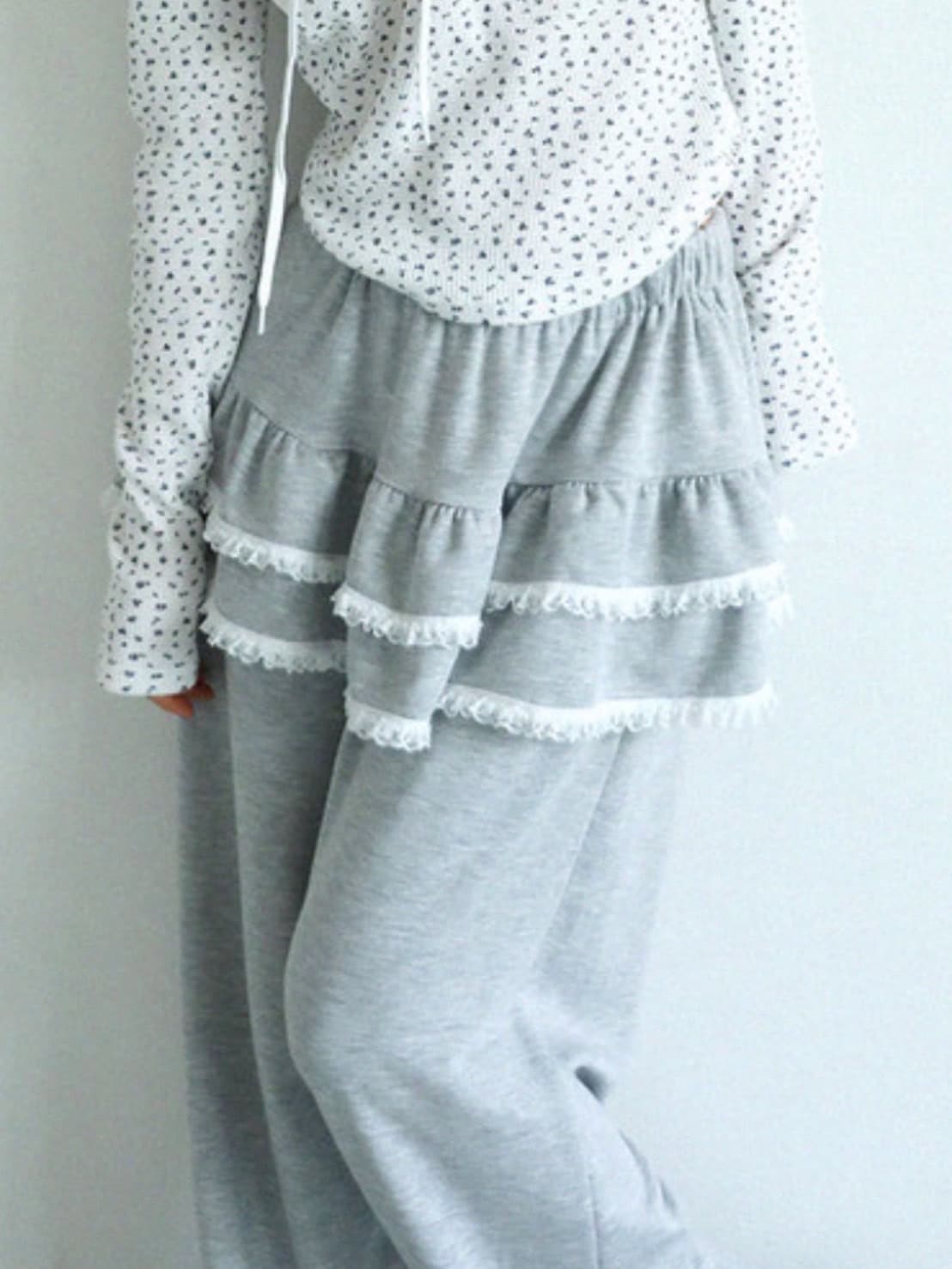 12/21 20:00 再販【Uglyshadow】LACE CANCAN PANTS