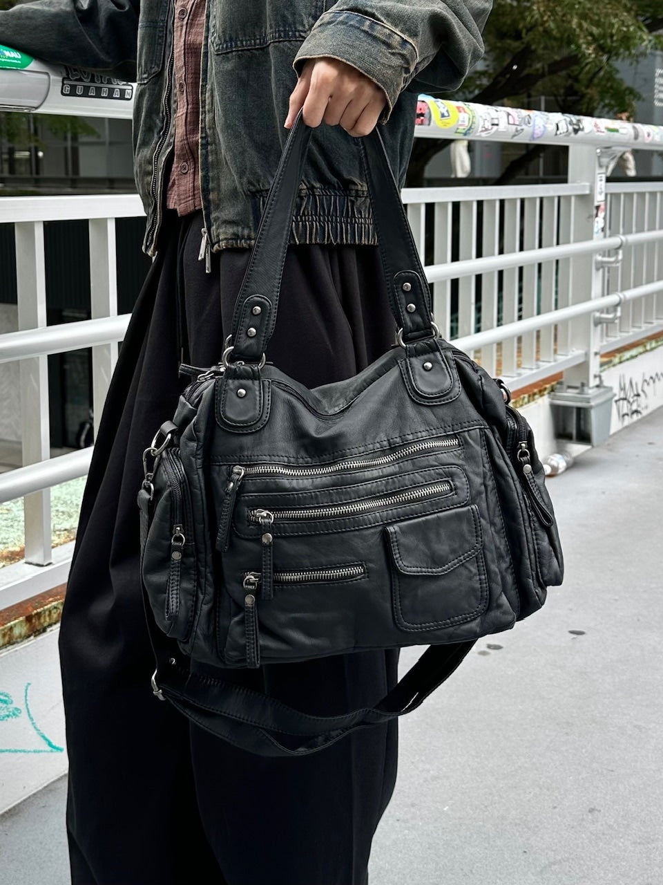 大阪店WEB限定受注制【Chikashitsu +】leather studs shoulder bag / 【チカシツプラス】レザースタッヅショルダーバッグ