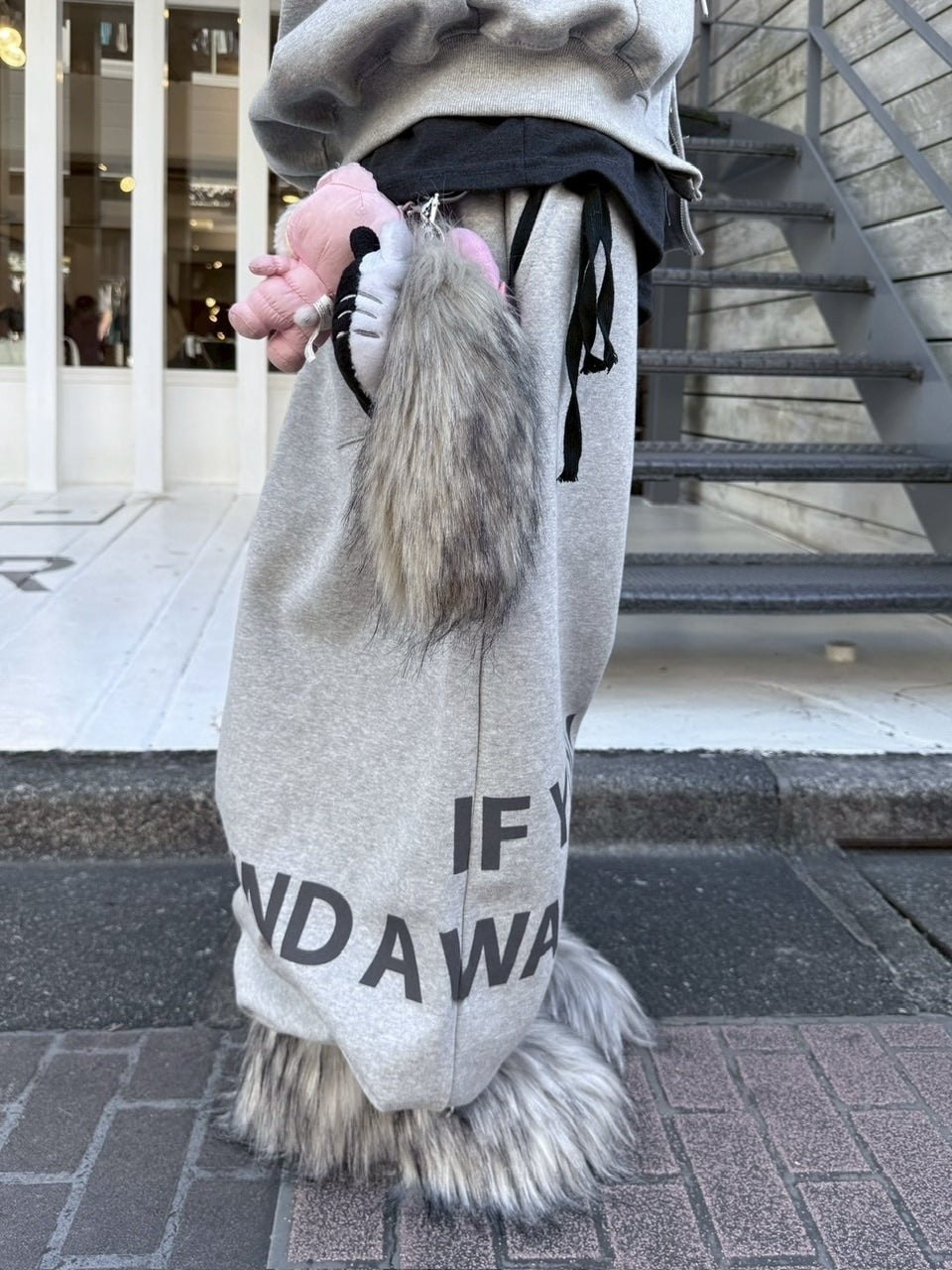 受注制【nmtc +】lettering wide sweat pants / 【エヌエムティーシープラス】レタリングスウェットパンツ (2color)