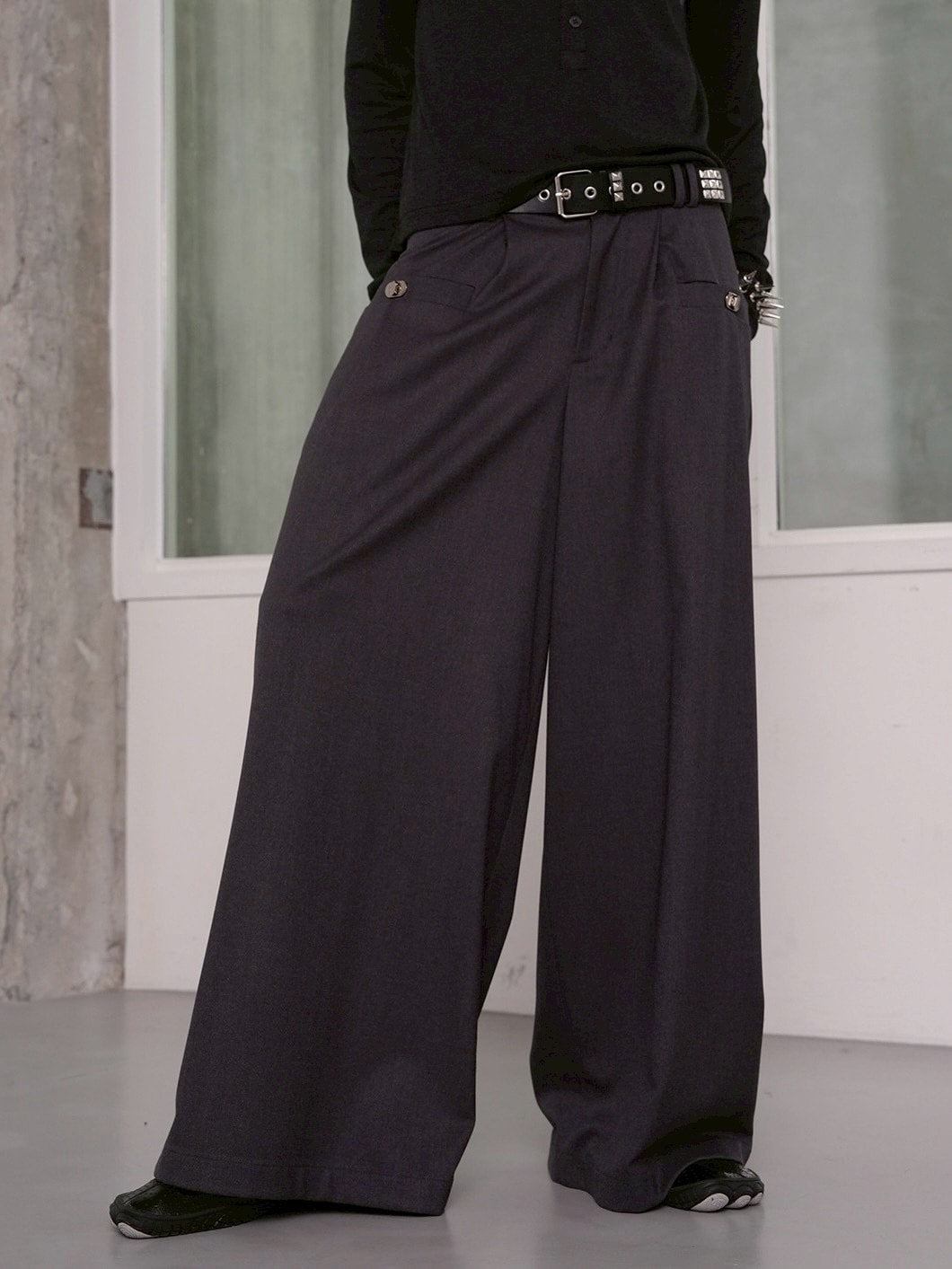 【ESC STUDIO】Bag buckle detail wide pants