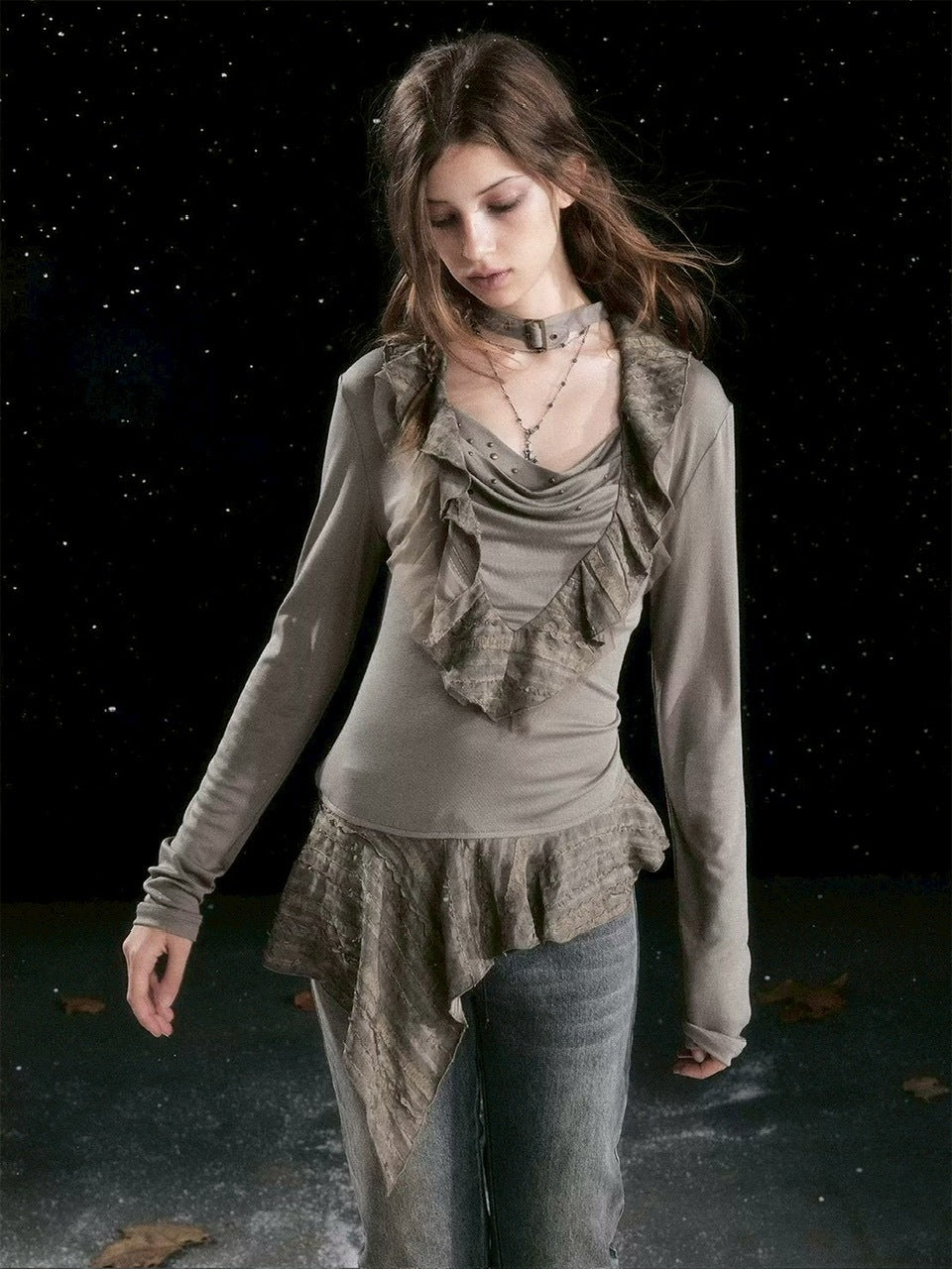 【Cest Nous】Ruffle hem top / 【セヌー】チョーカー付きアシンメトリーフリルトップス