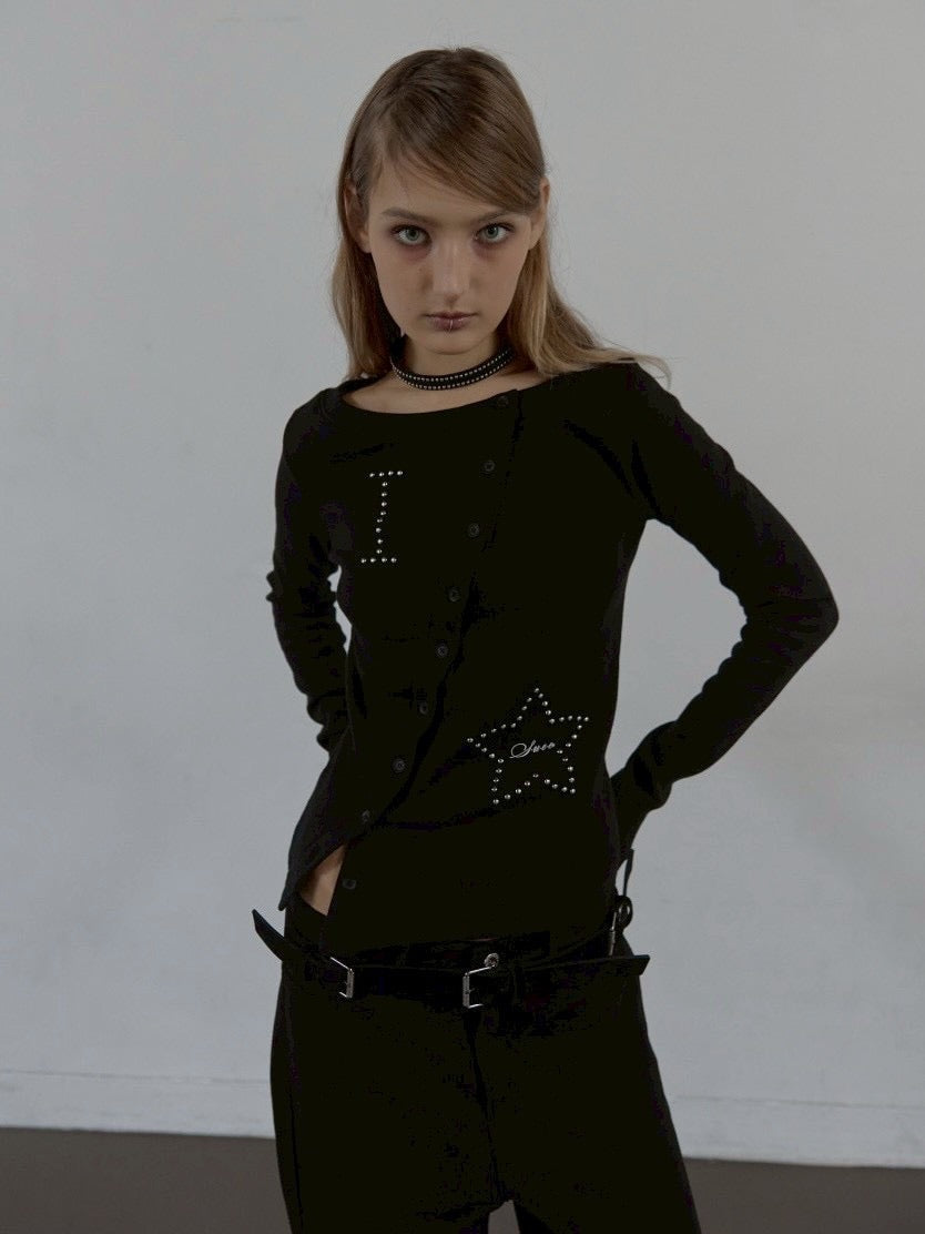 【SETUP‐EXE】STAR BUTTON TOP / 【セットアップエグゼ】ラインストーンボタン長袖Tシャツ