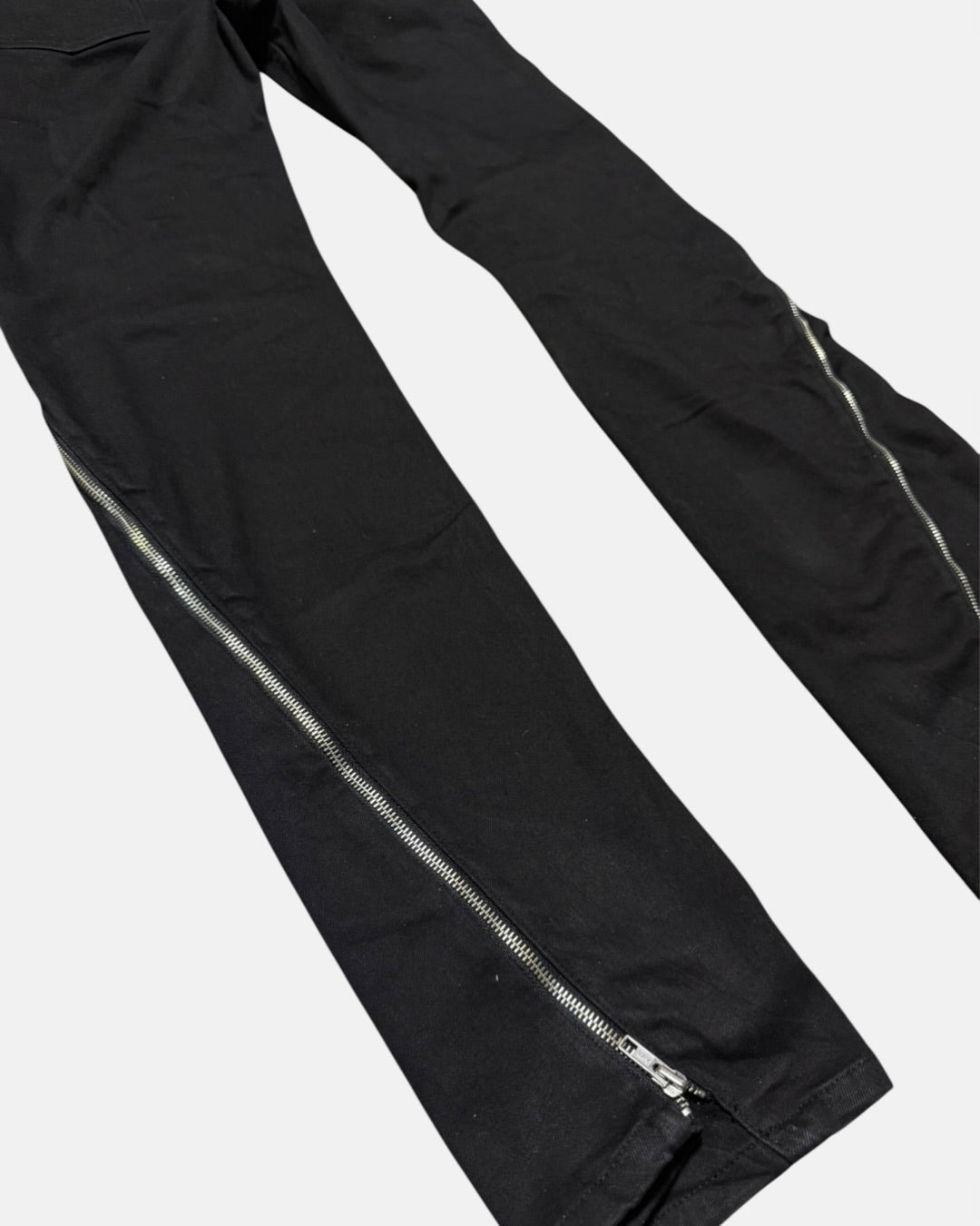 【LOIN ARMIS】Bootscut transform jeans