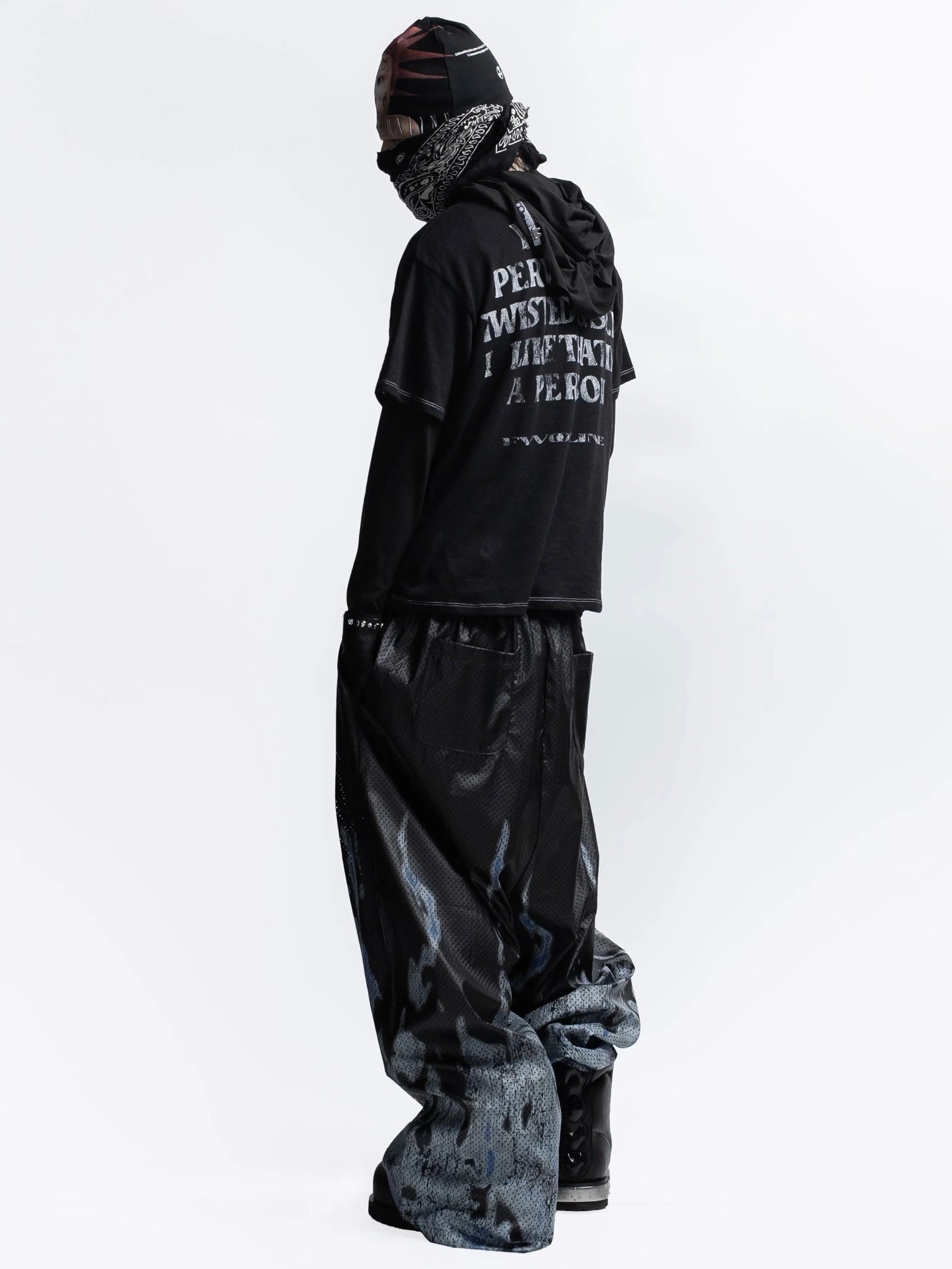 【F.V.V.O】Parody Graphic Ringer Tee