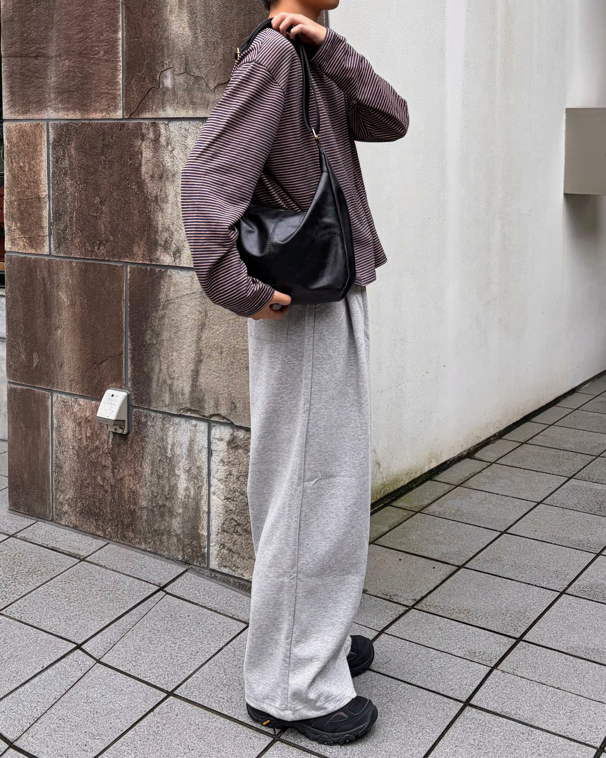 東京店WEB限定【Chikashitsu +】pintuck sweat pants (2color)