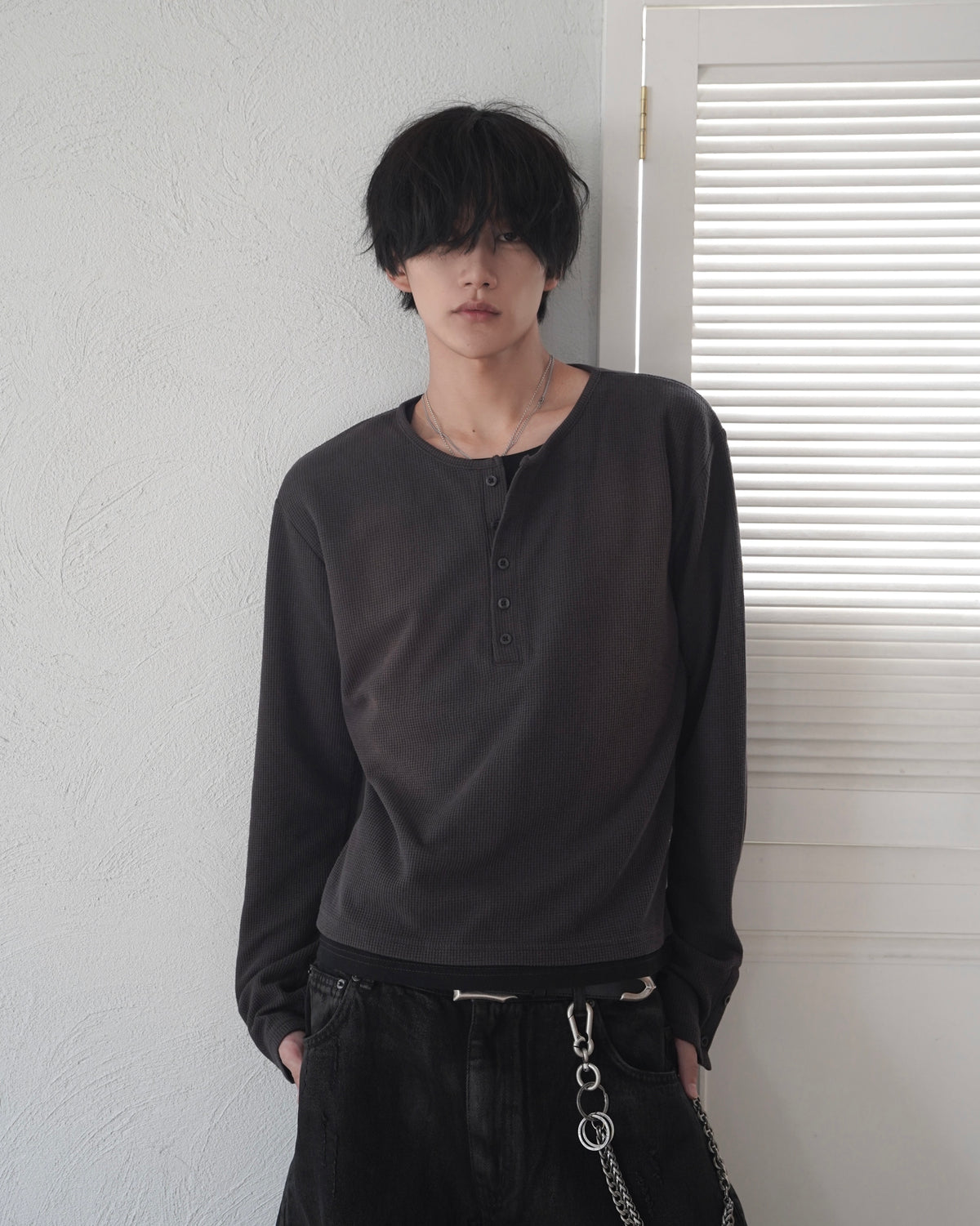 【CHIKASHITSU PLUS HIGH】Rust waffle layered henley neck tee(2color)