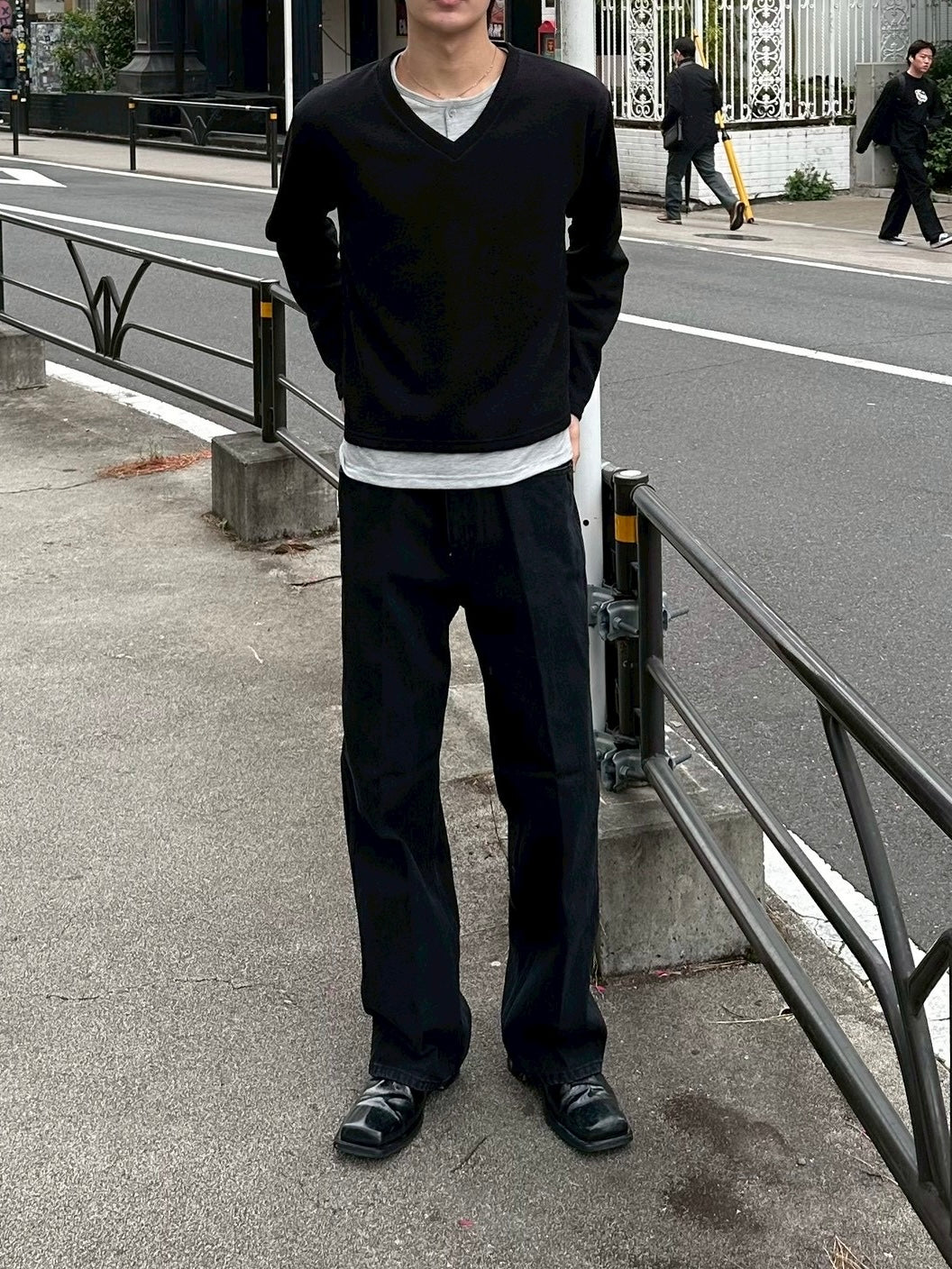 大阪店WEB限定受注制【Chikashitsu +】slim straight denim pants