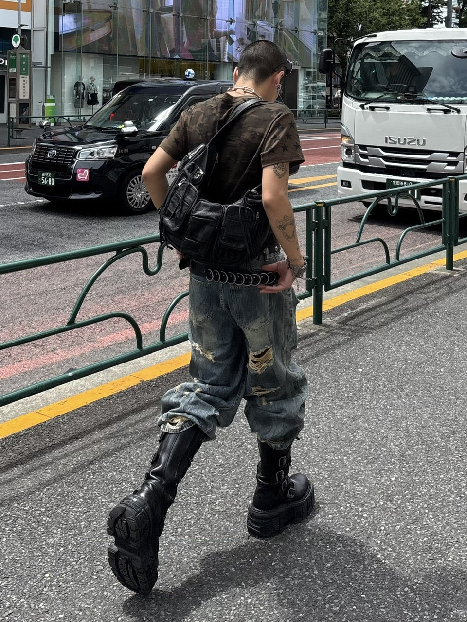 【Never mind the XU】paint damage denim pants (2color)