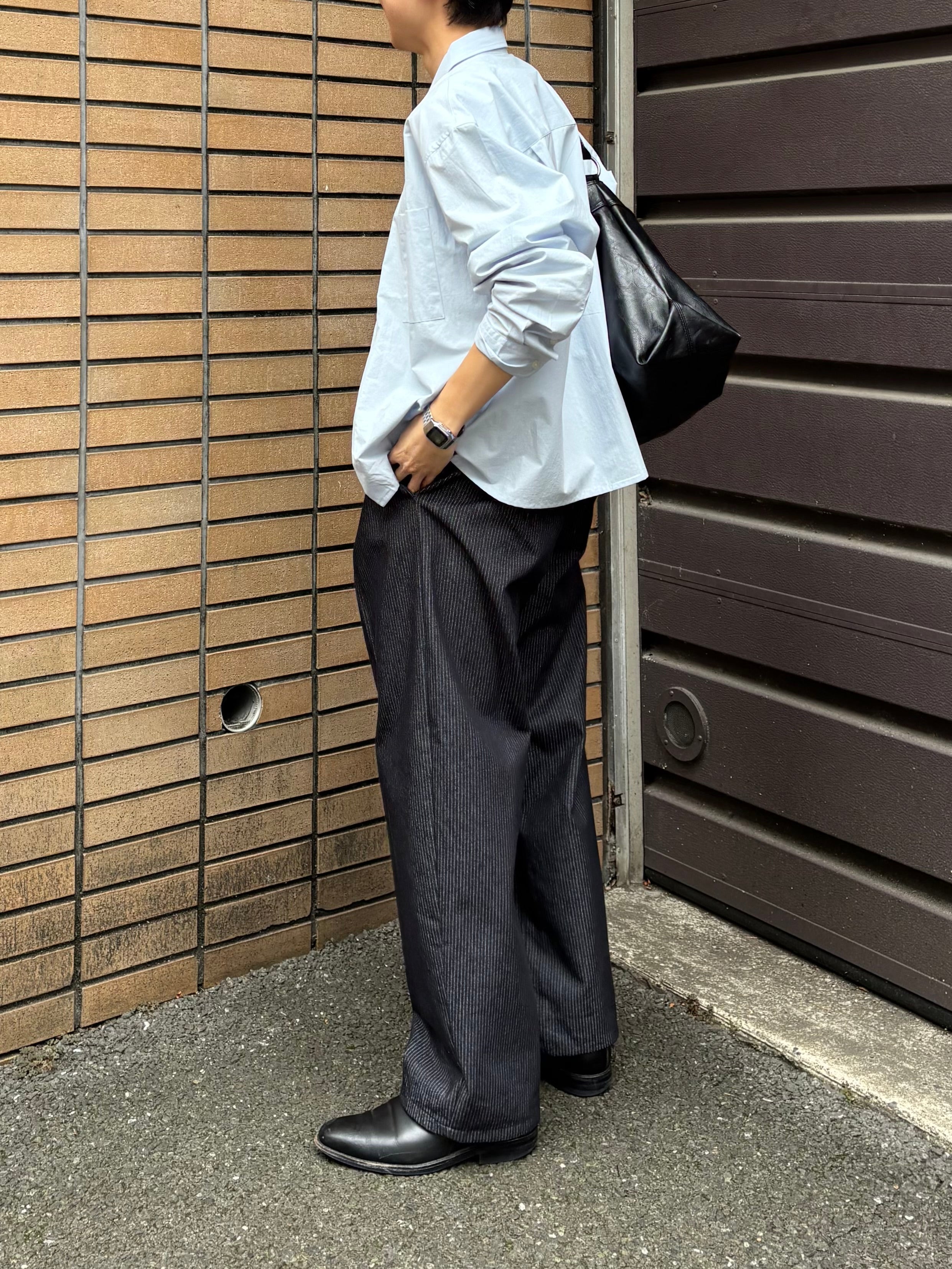 東京店WEB限定受注制【Chikashitsu +】soft touch cropped shirt (3color)