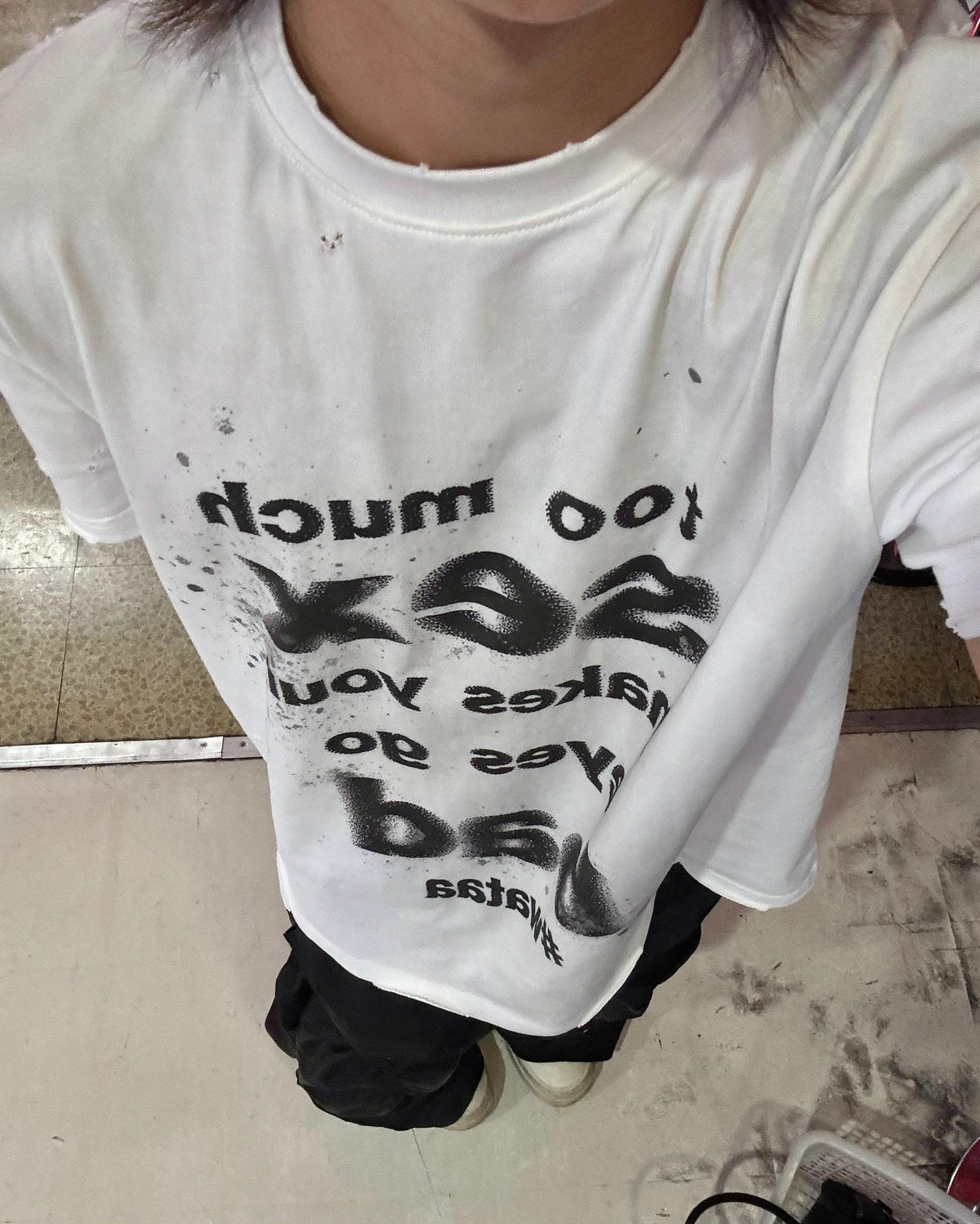 国際配送【RENOL】logo grunge tee