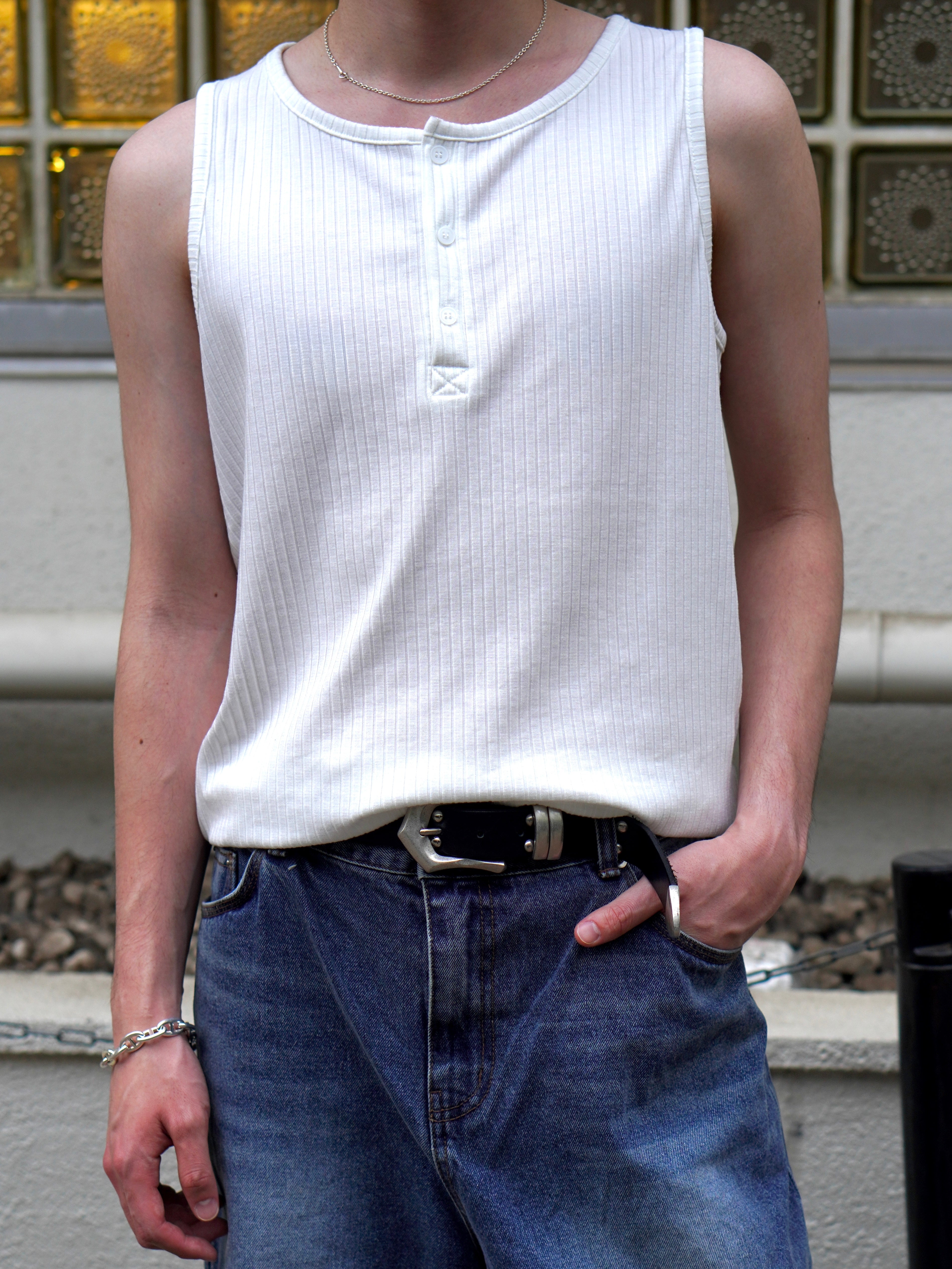 東京店WEB限定受注制【Chikashitsu +】soft rib henley sleeveless (2color)