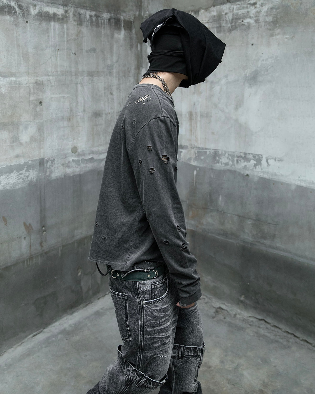 【roaringrad】Gloria Destroyed Long Sleeve