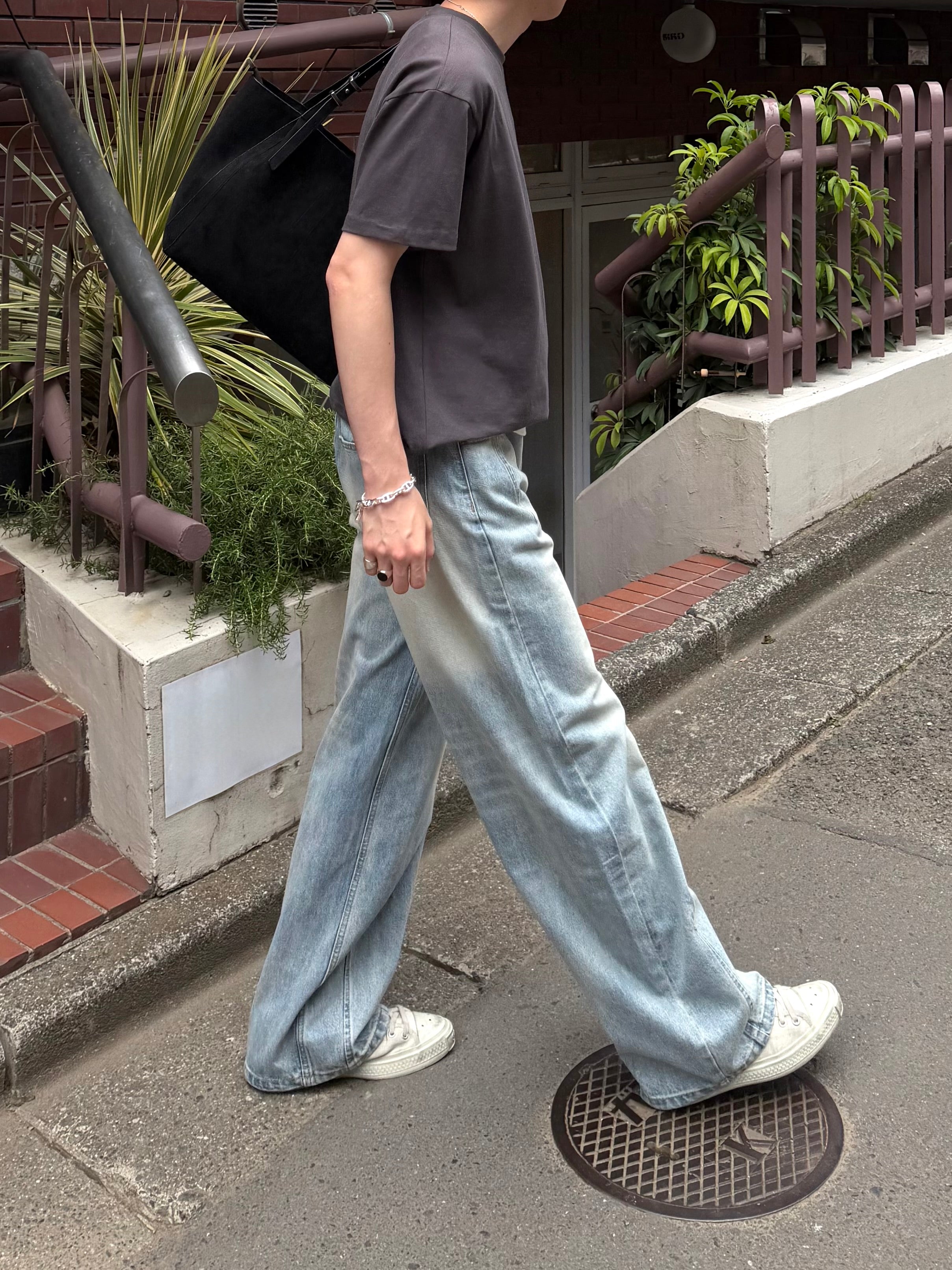 東京店WEB限定受注制【Chikashitsu +】cropped box tee (4color)
