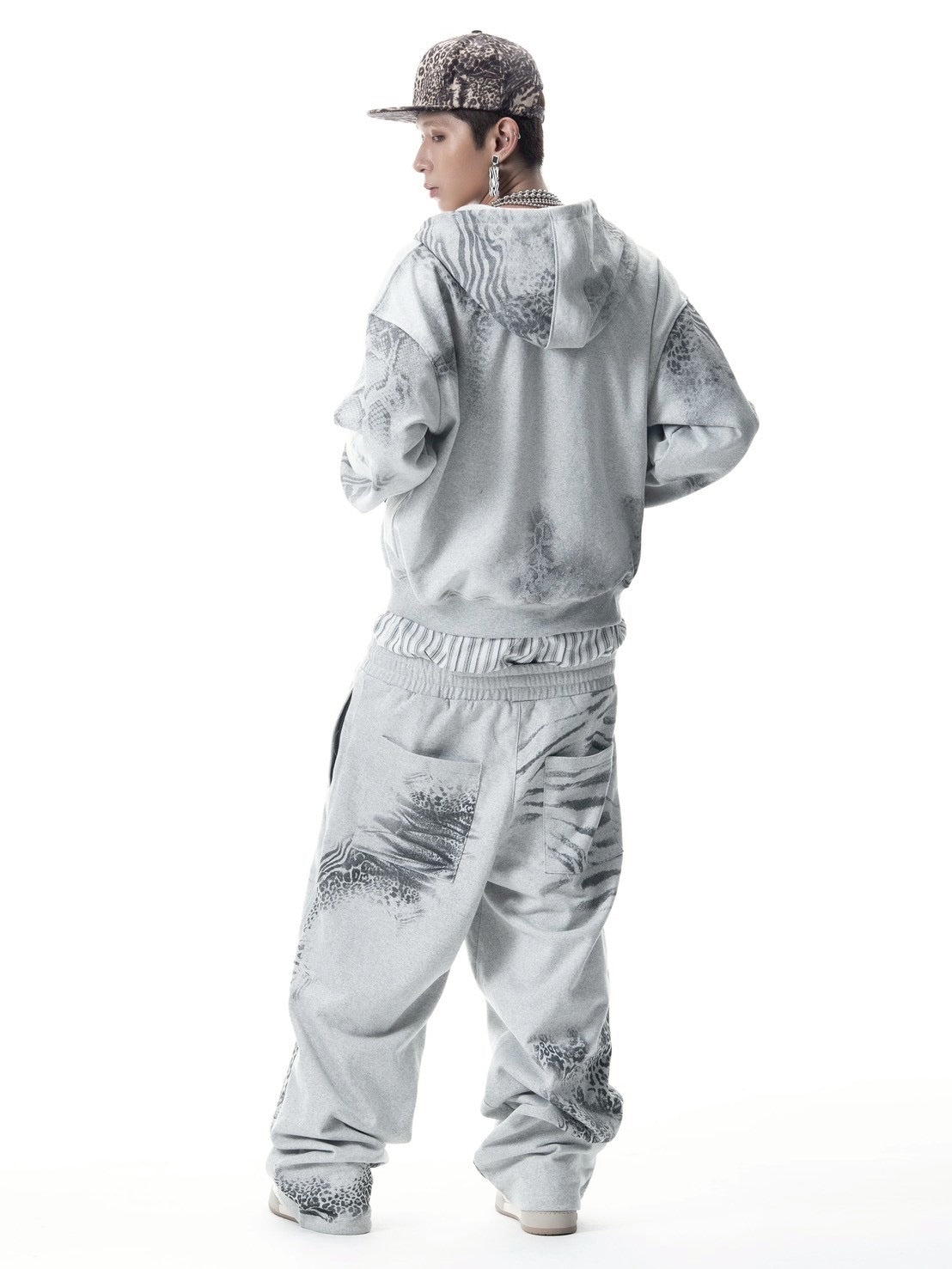 【CH2】CH2 X OFFONOFF HOODIE ZIP UP