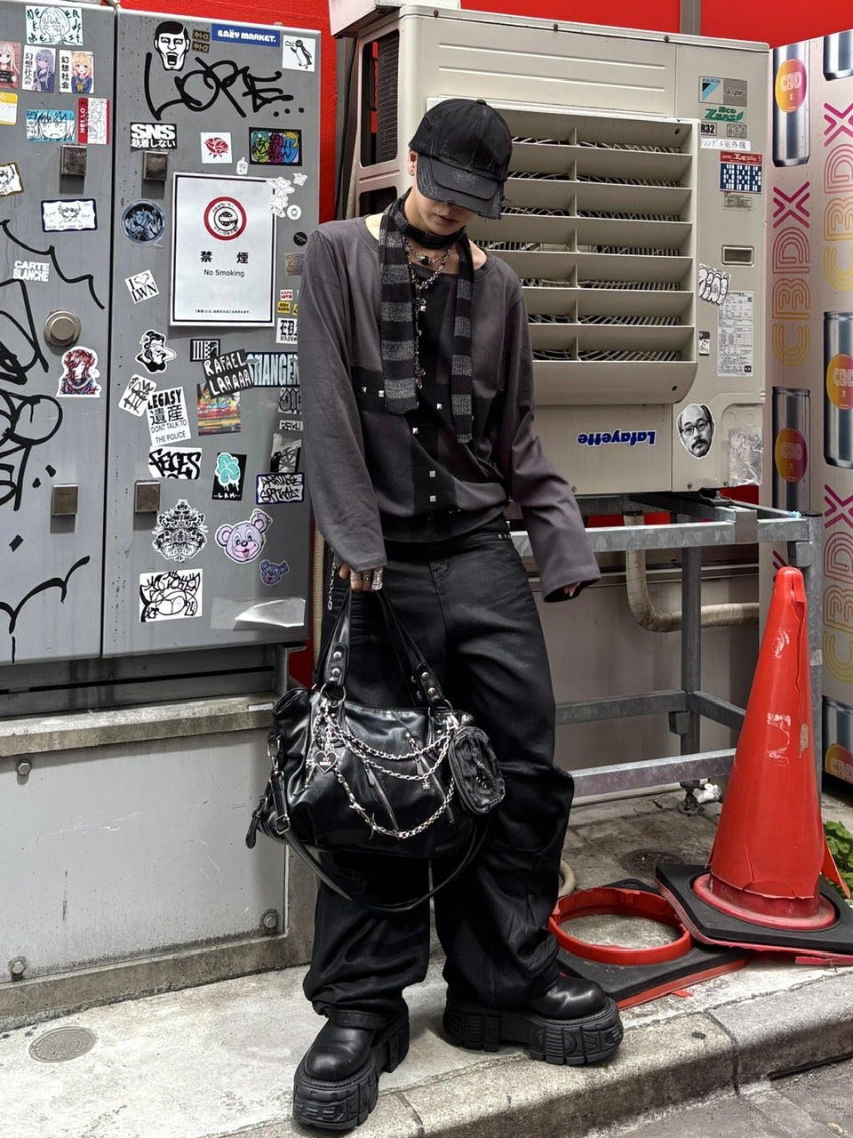 受注制【Never mind the XU】2way faux leather bag (4color)
