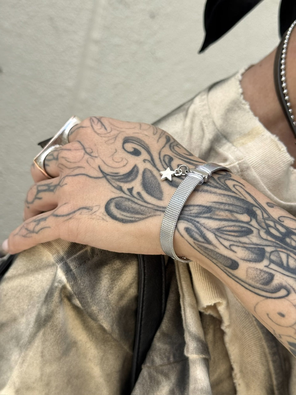 国際配送【Never mind the XU】silver star belt bracelet