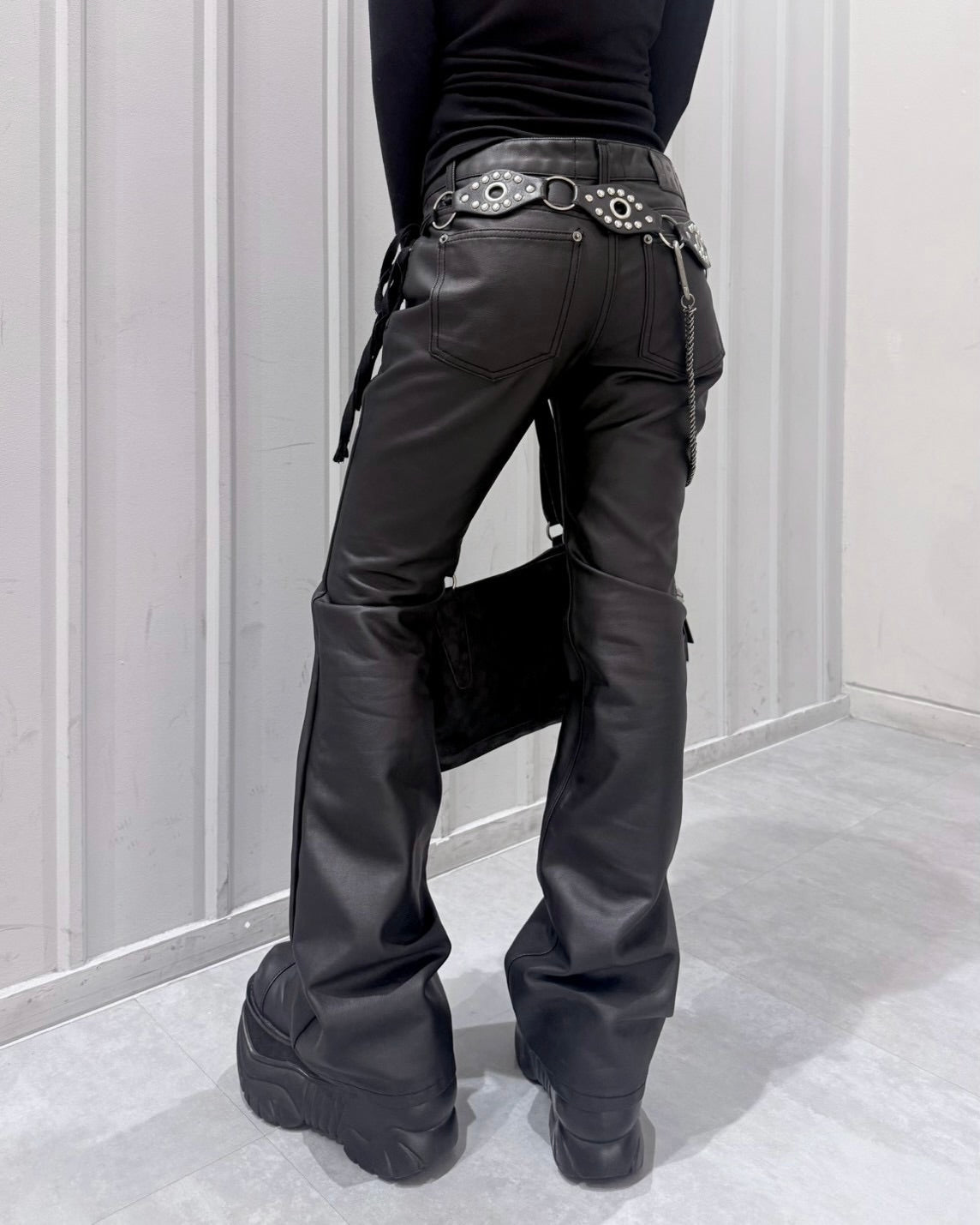 受注制【nmtc+】Glossy Flare Denim