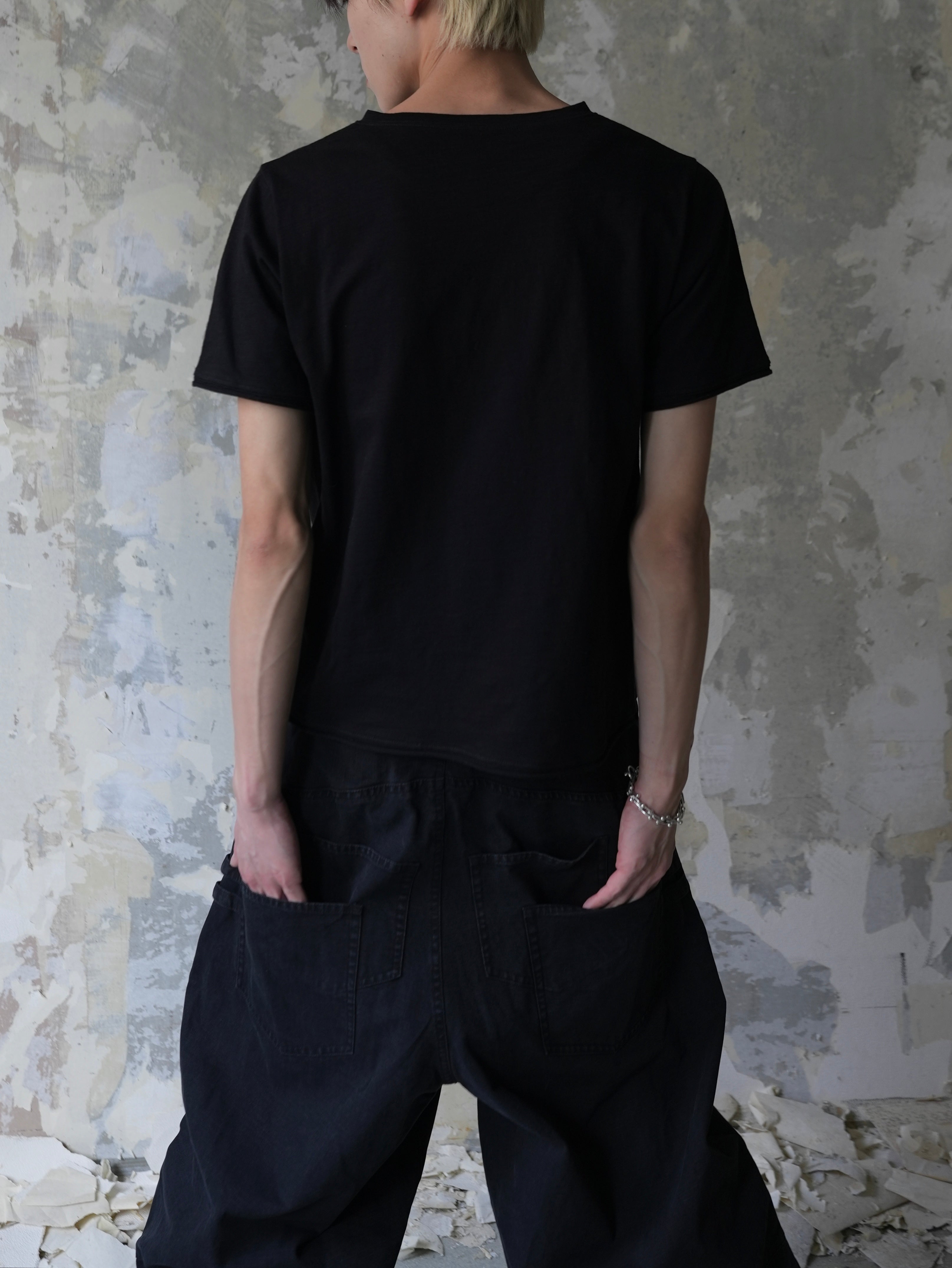 7月下旬発売予定【Lee fi Ne】Offset Henley Tee