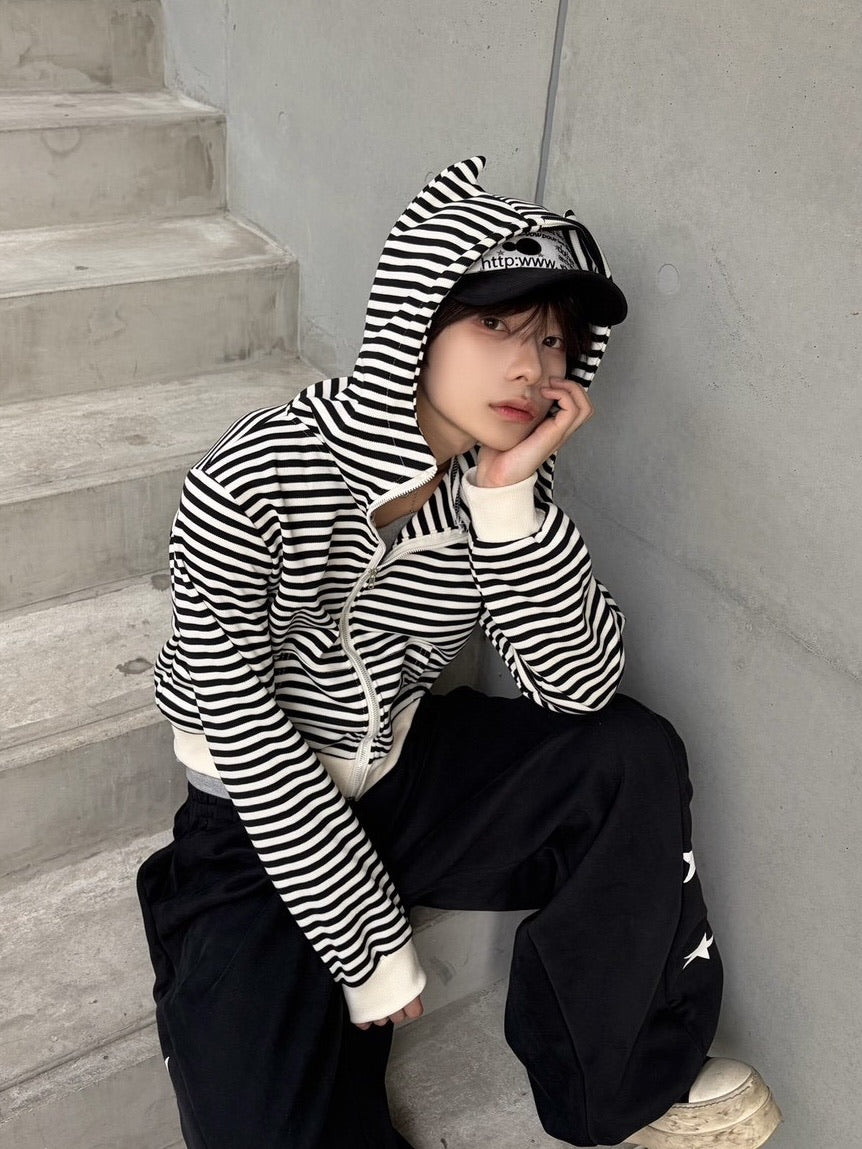 国際配送【LUV CODE】stripe cropped zip up hoodie
