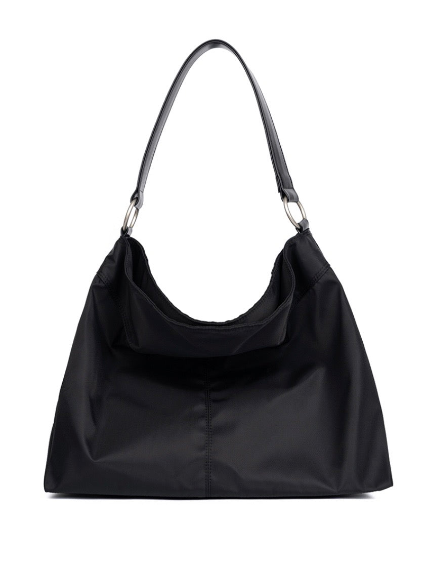 【HAH ARCHIVE】Contour Shoulder Bag (ナイロン)