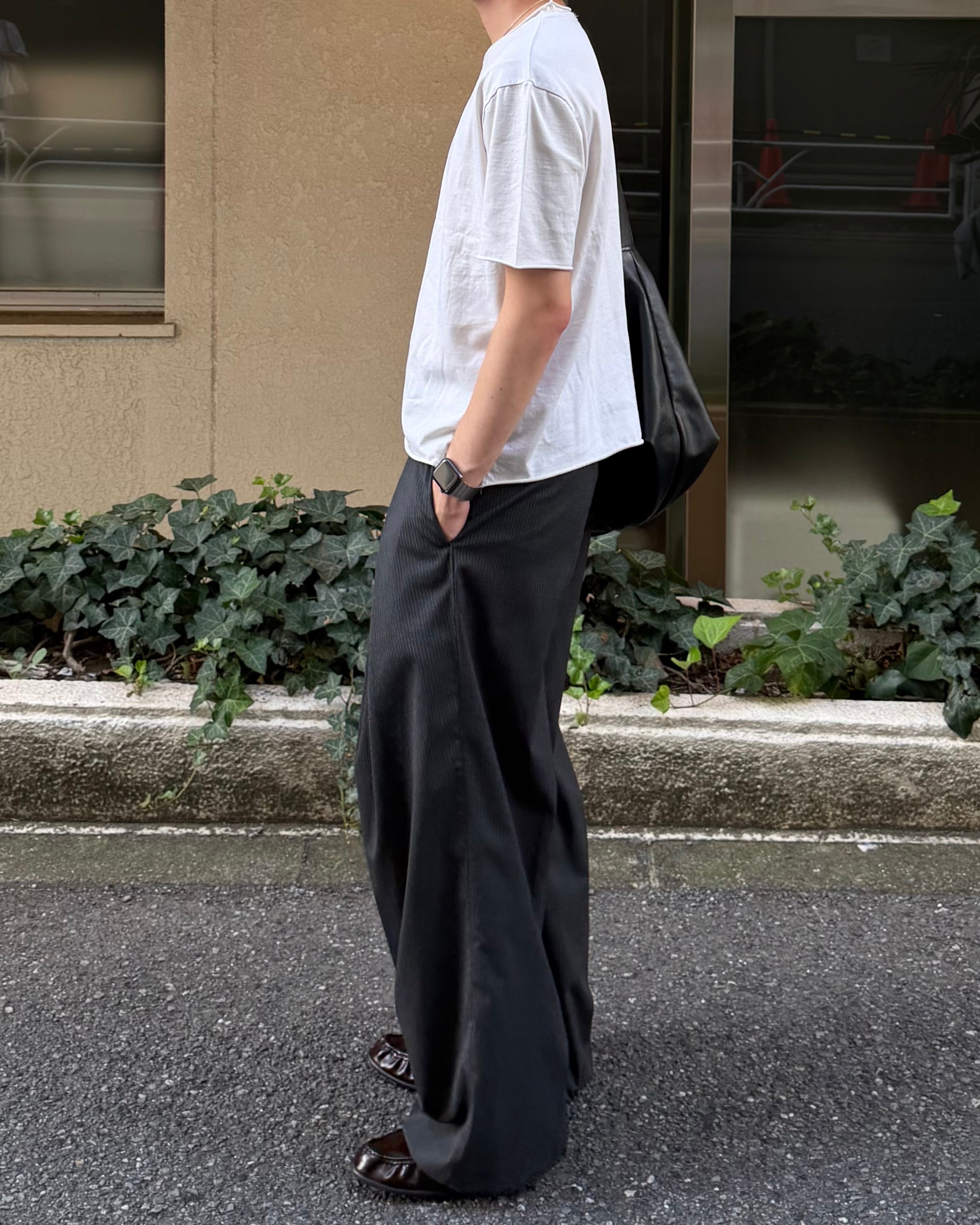 東京店WEB限定受注制【Chikashitsu +】cutting pigment tee (3color)