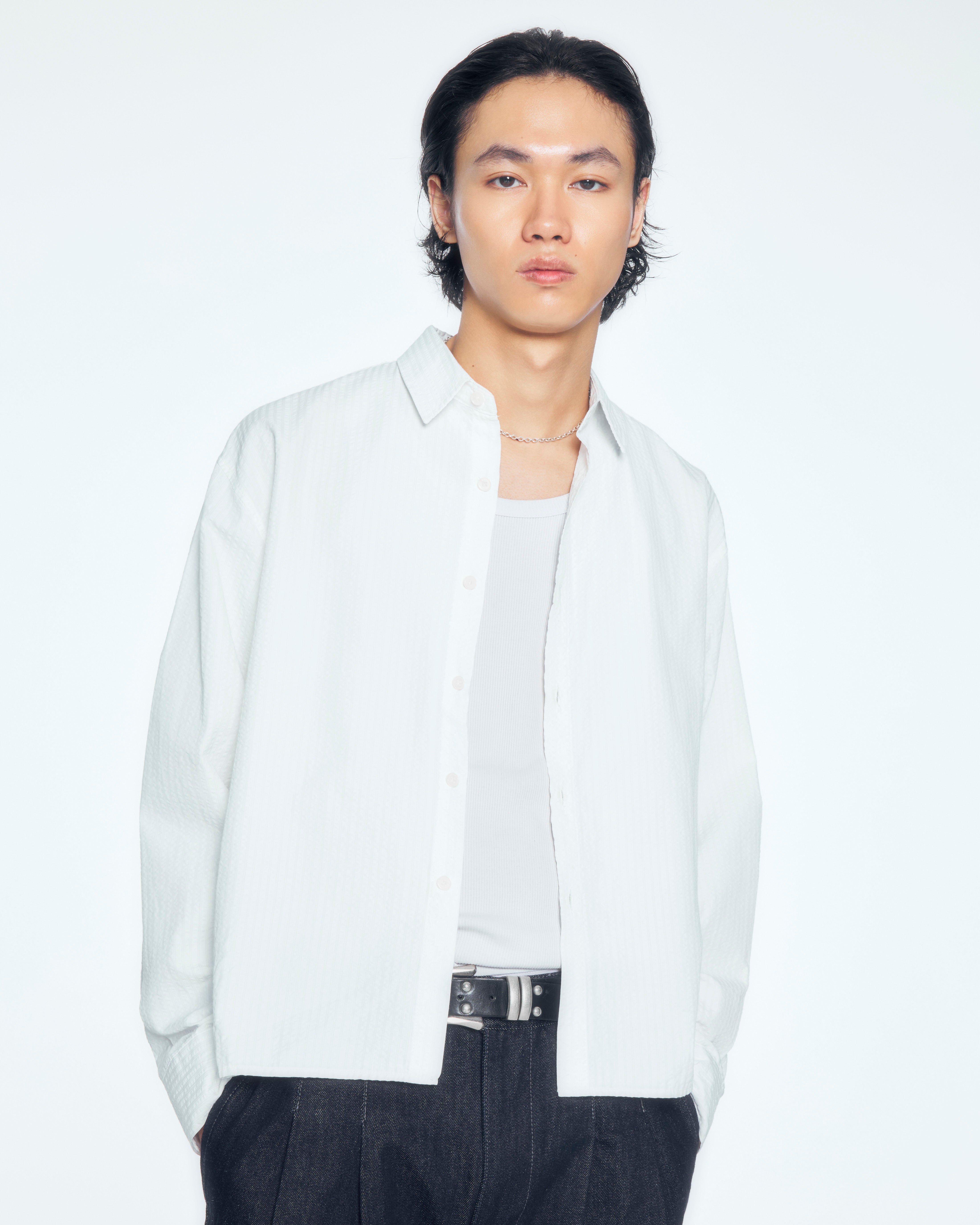 3/20 20:00発売【CS】CROPPED STRIPE BUTTON UP SHIRT