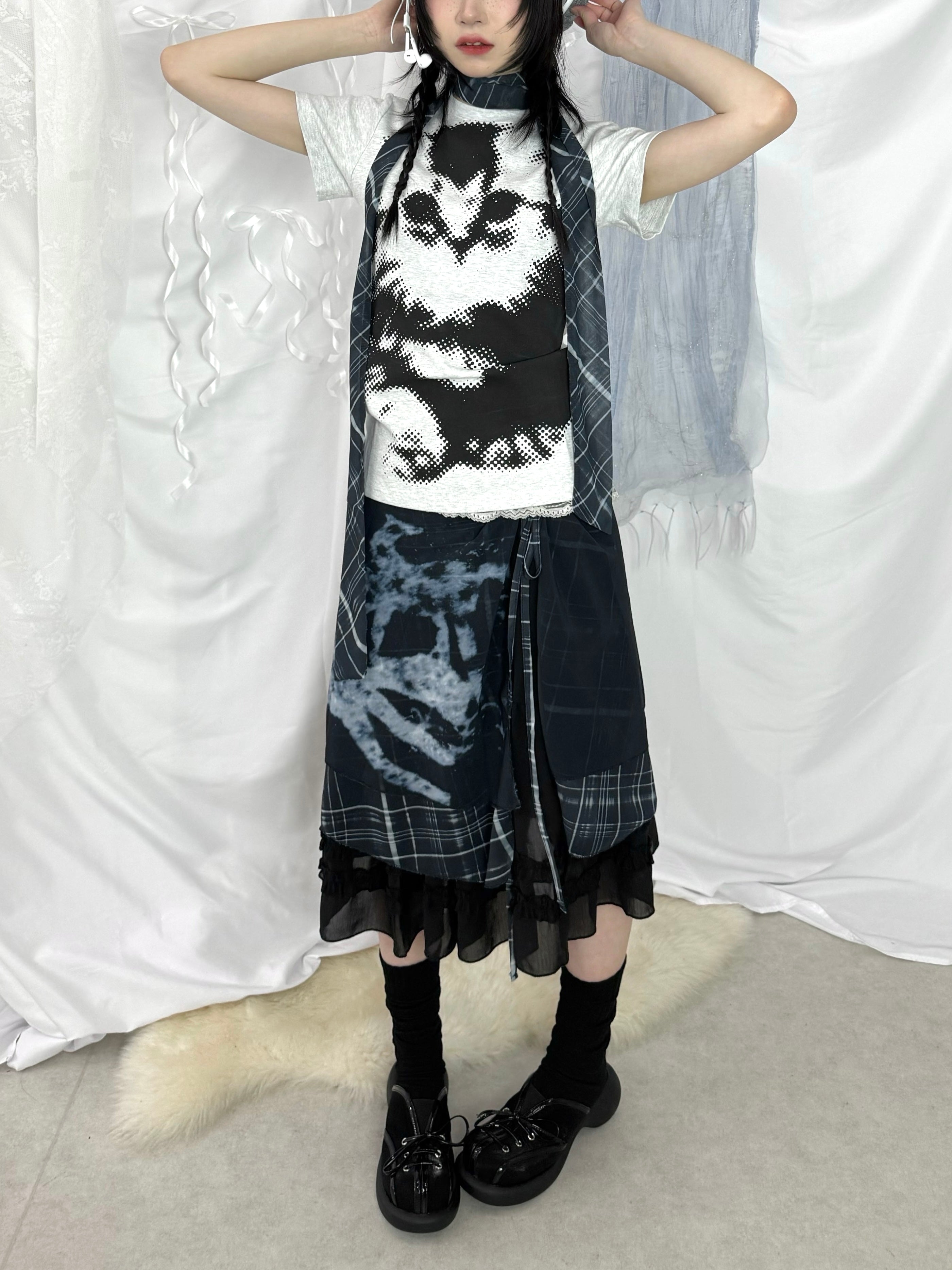 5/29 20:00発売 国際配送【Nerd out XU】see-through midium frill banding skirt (3color)