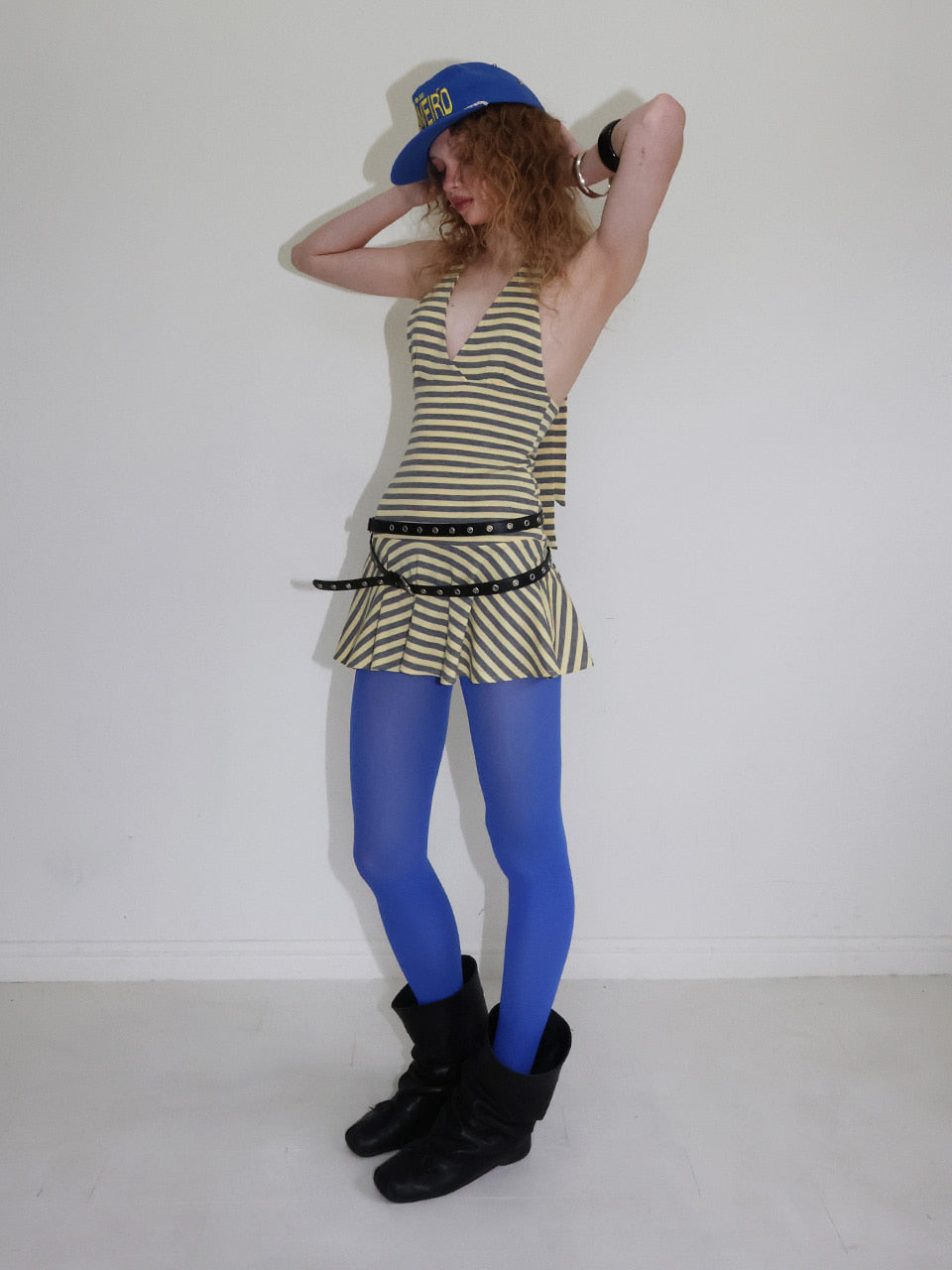 【CRANK】LOW BACK STRIPE HALTER DRESS