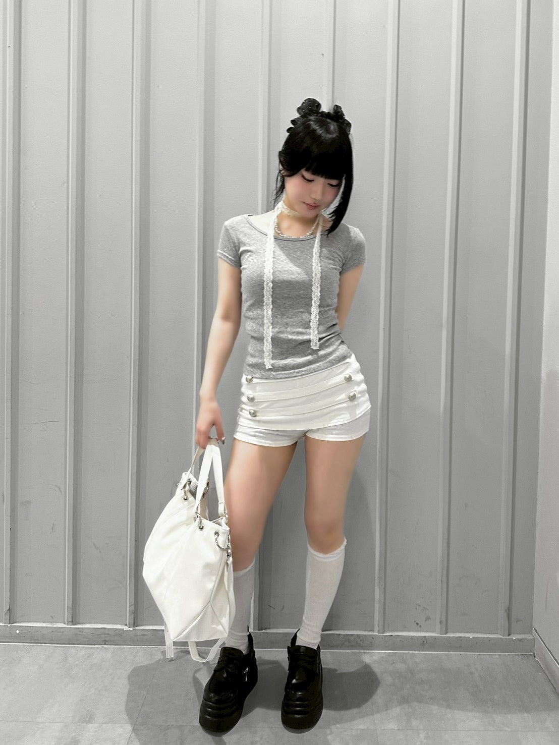 渋谷109店WEB限定受注制【nmtc+】Back Button Slit U-Neck Tee (5color)