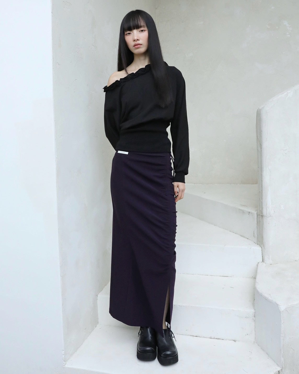 【Uglyshadow】OFF-SHOULDER RUFFLE TOP