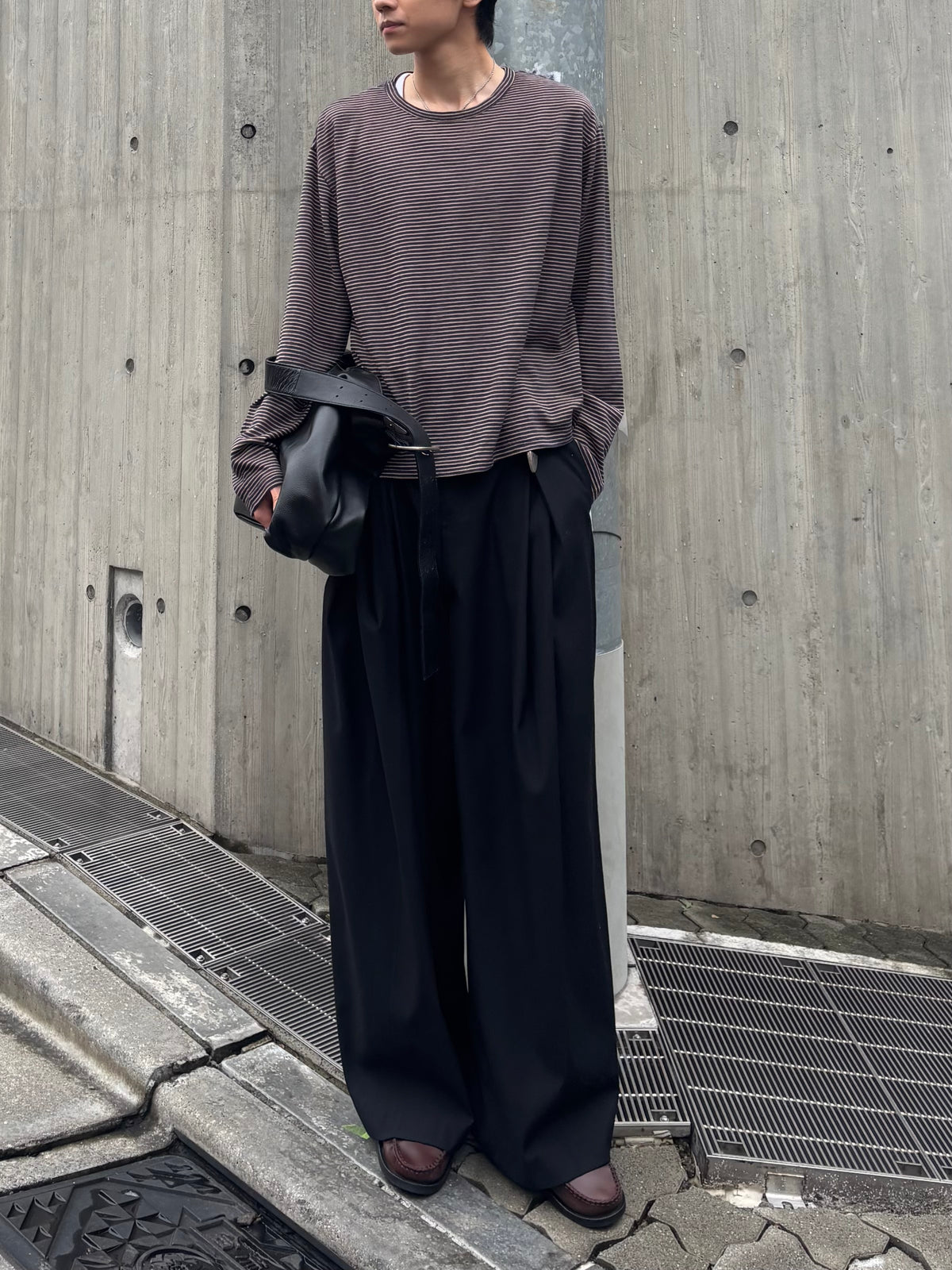 東京店WEB限定受注制【Chikashitsu +】cropped border long sleeve tee (2color)
