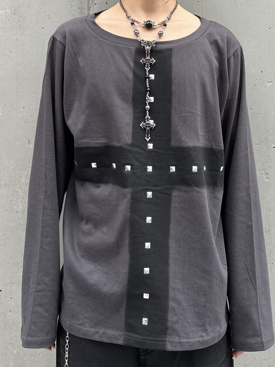 受注制【Never mind the XU】cross print long sleeve (2color)