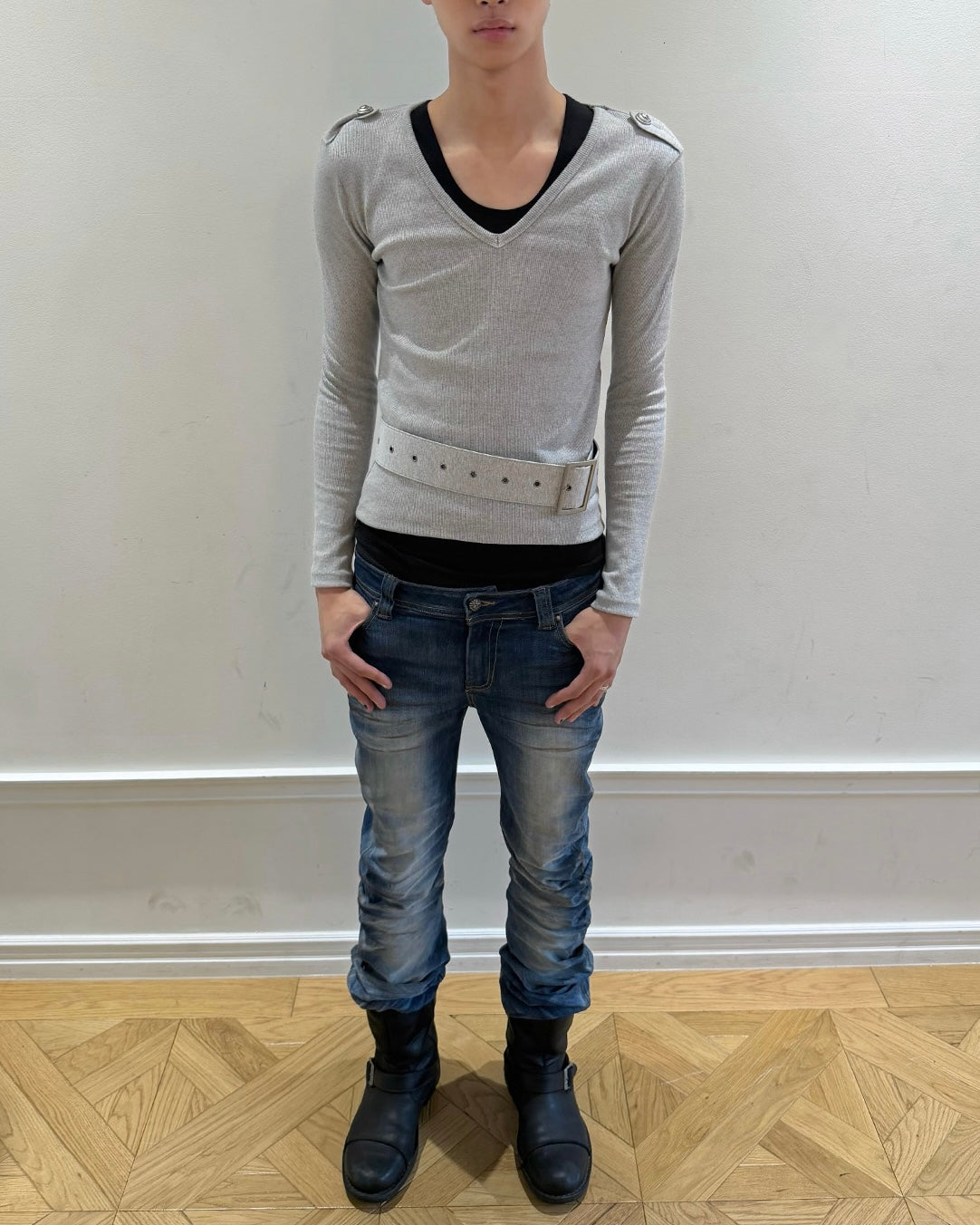 【LECYTO】Stray V-Neck Set