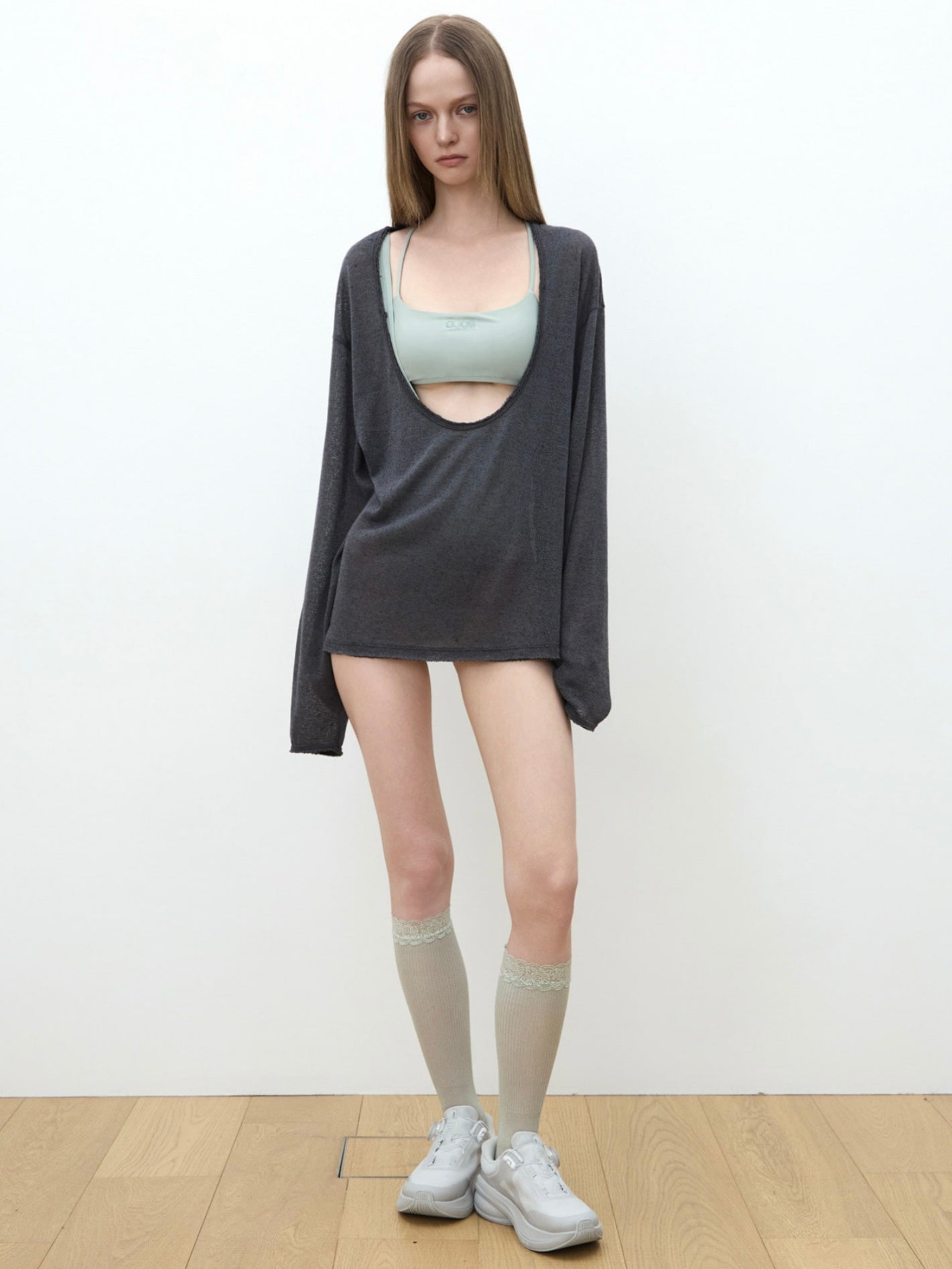 【OJOS】Raw Cut U-Neck Knit Top