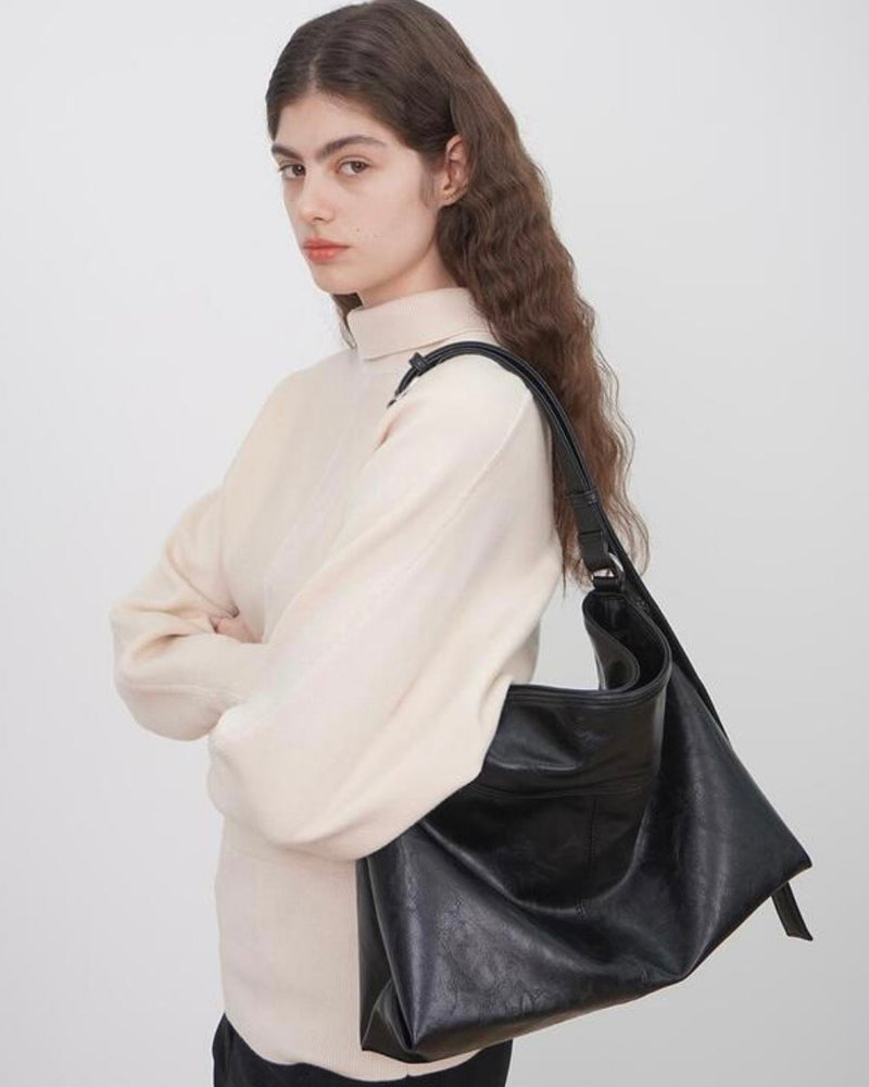 【HAH ARCHIVE】Contour Belted Bag(レザー)