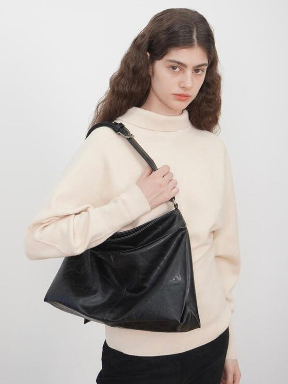 【HAH ARCHIVE】Contour Belted Bag(レザー)