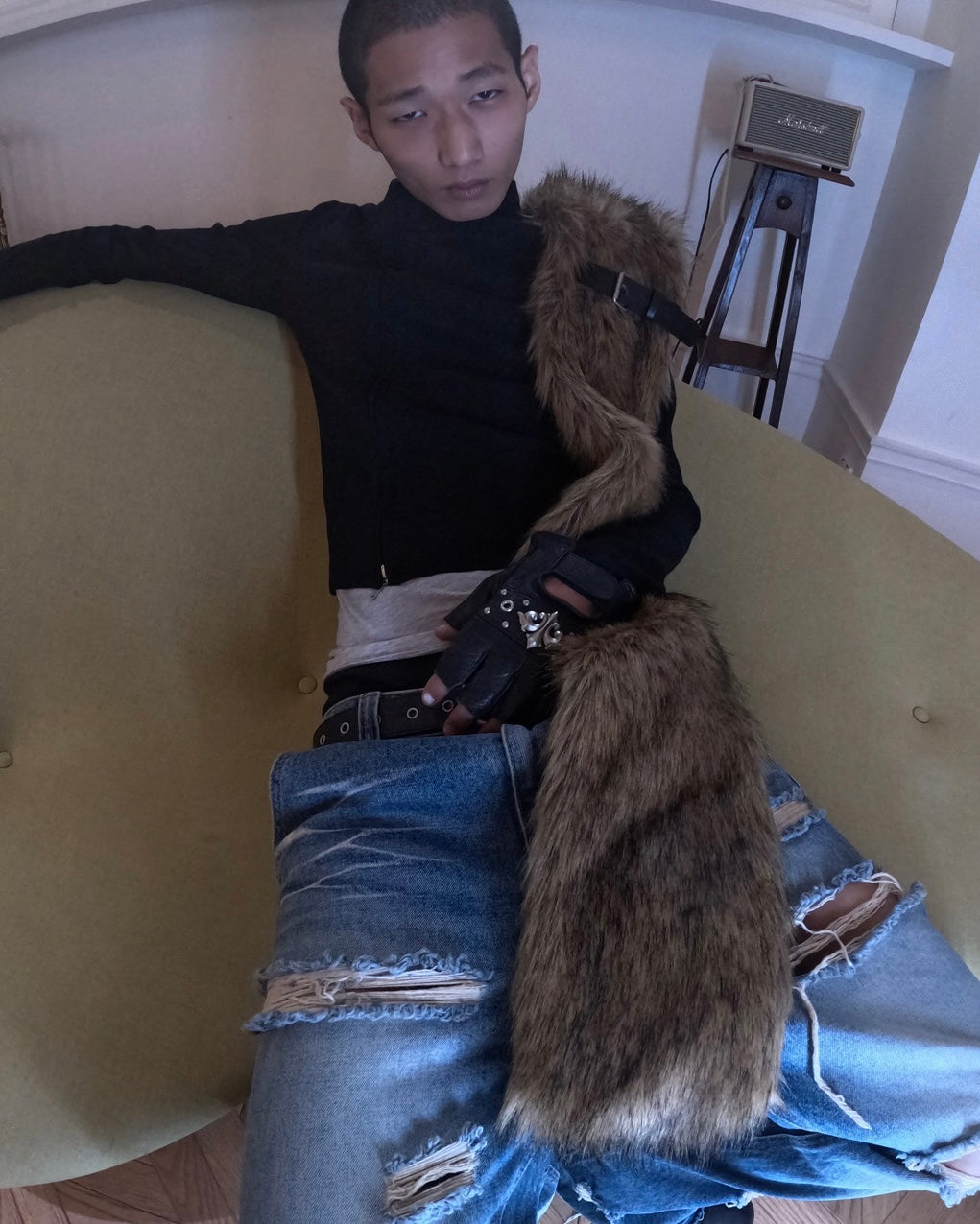 【LECYTO】Buckle Hairy Fur Muffler