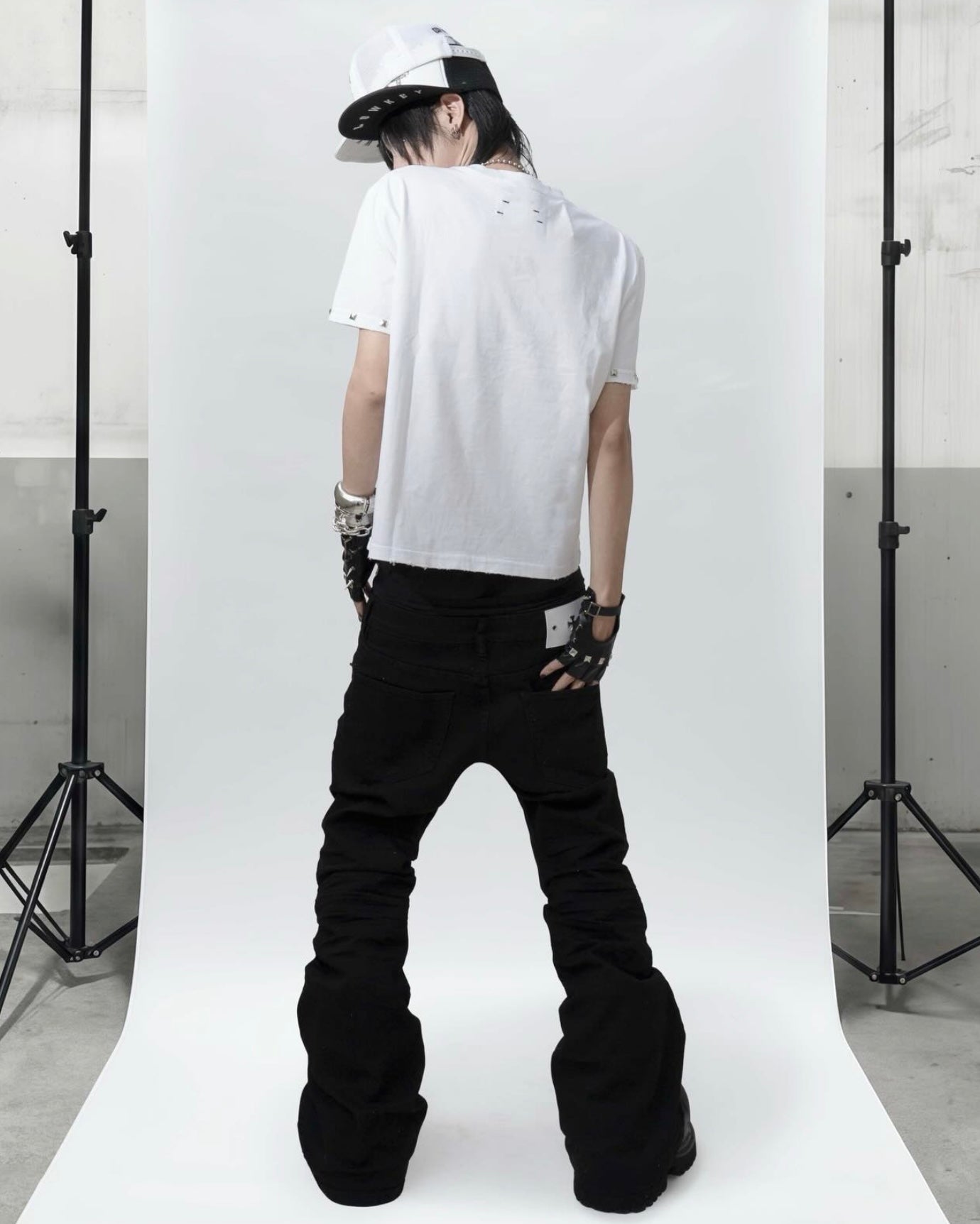 【LOWKEY CLUB】TRIBAL SKULL TEE