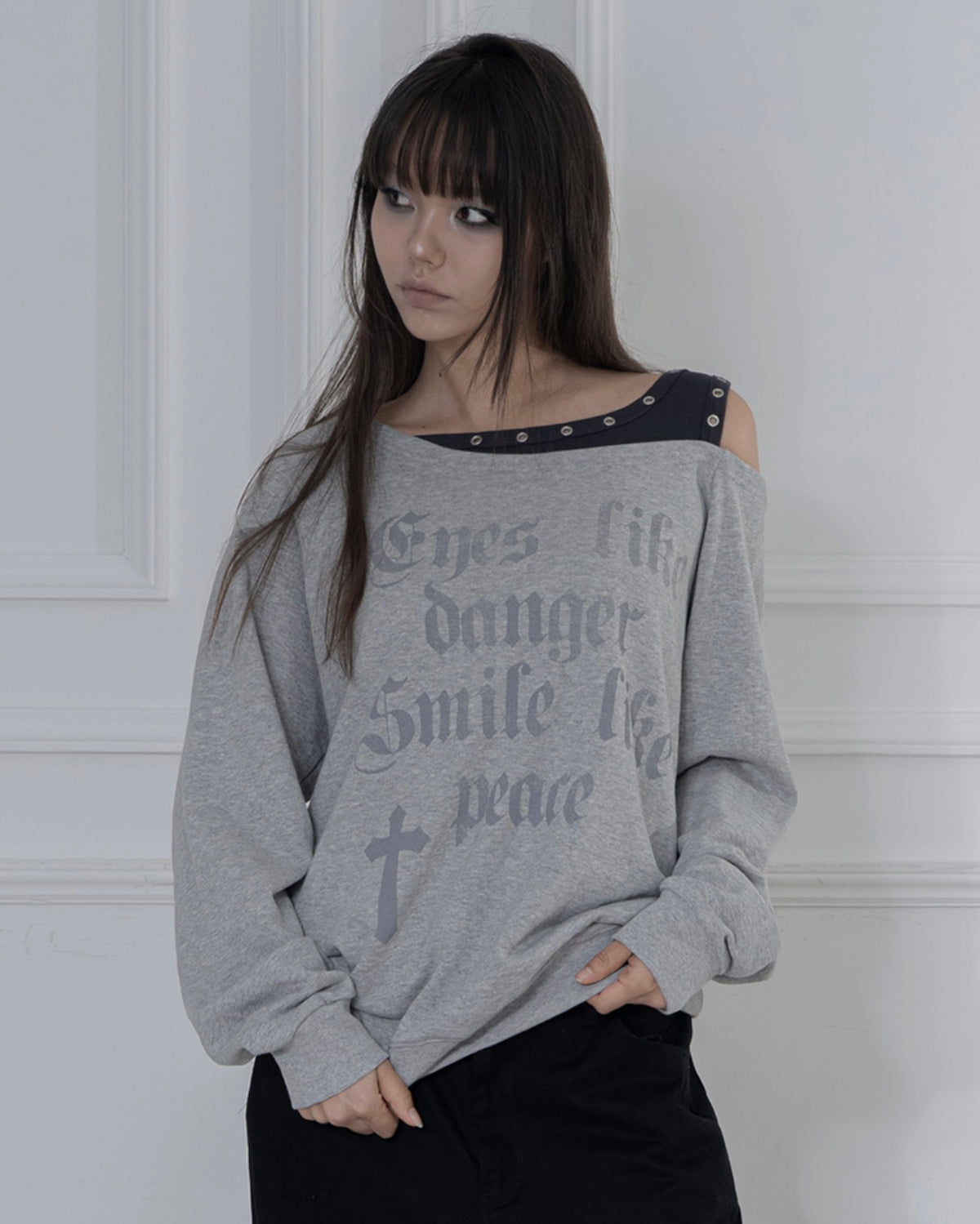【FANCY CLUB】ROSARY NOIRER SWEATSHIRT