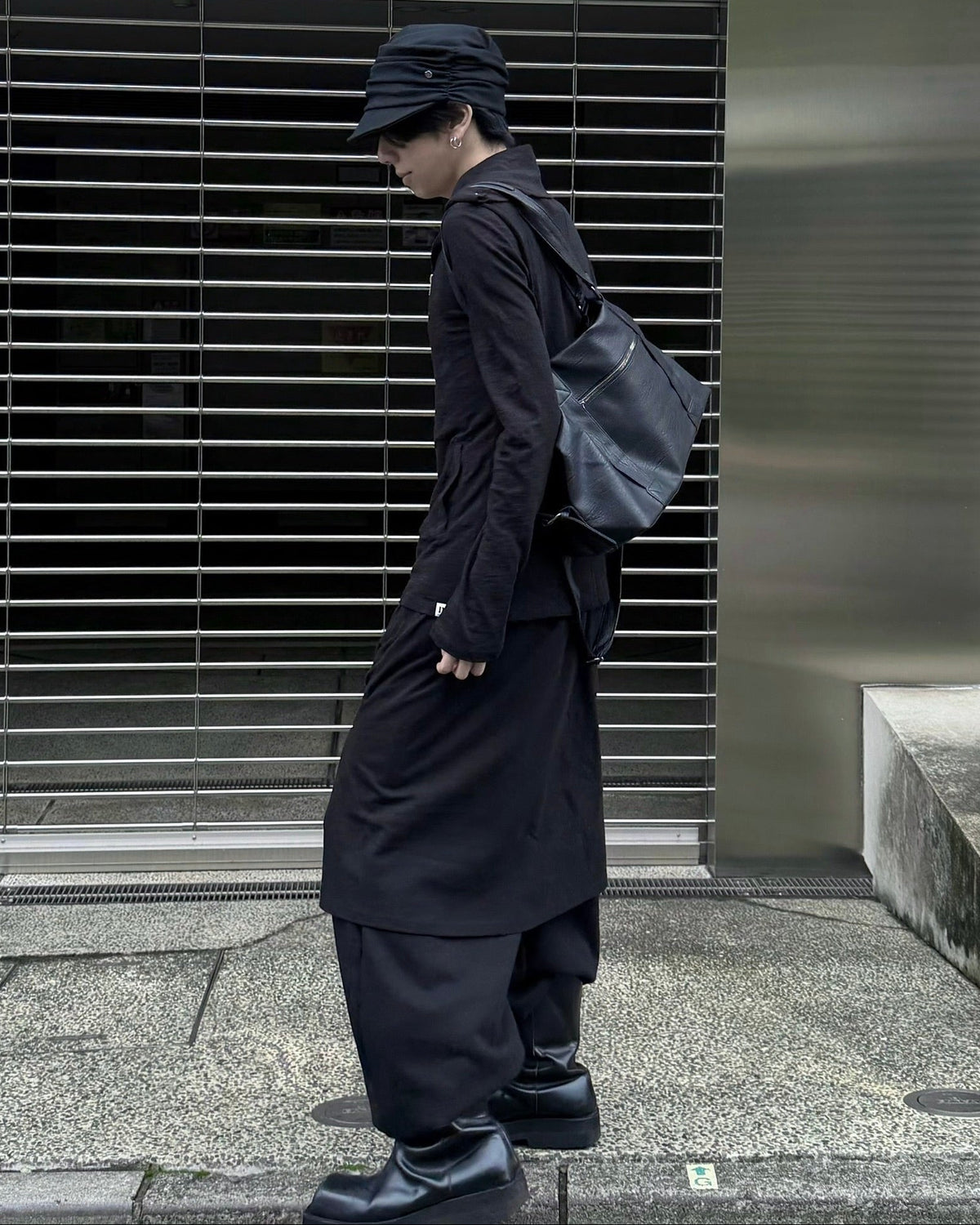 受注制【nmtc+】modern 2way fake leather cross bag