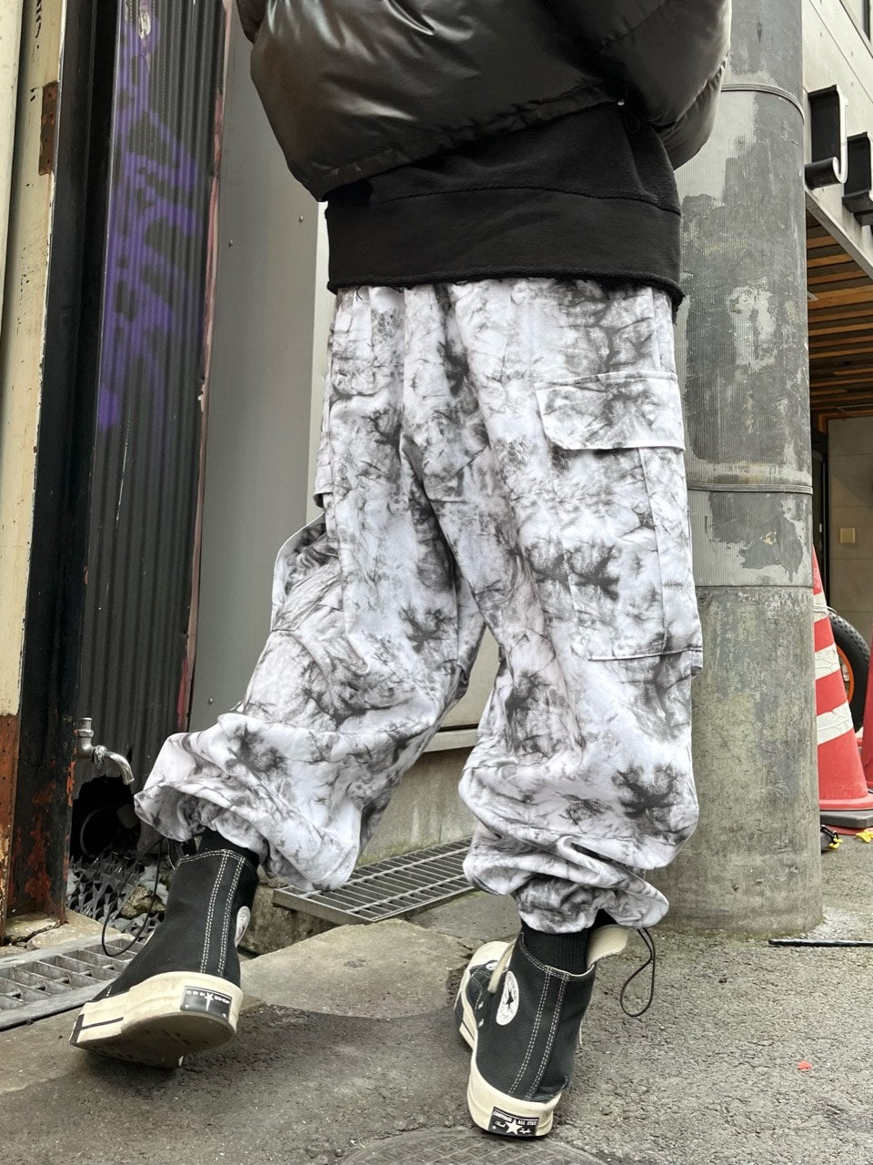 受注制【Never mind the XU】tie-dye cargo pants (2color)